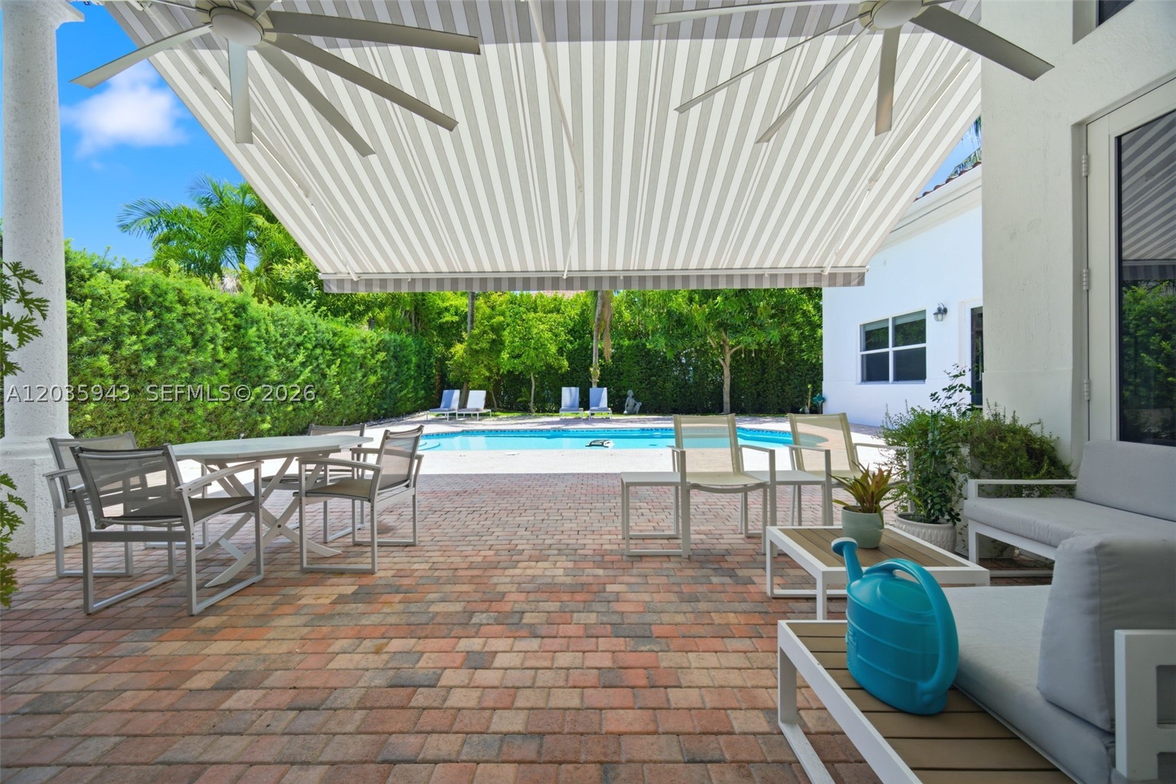 1205 Seagull Ter Hollywood, FL 33019