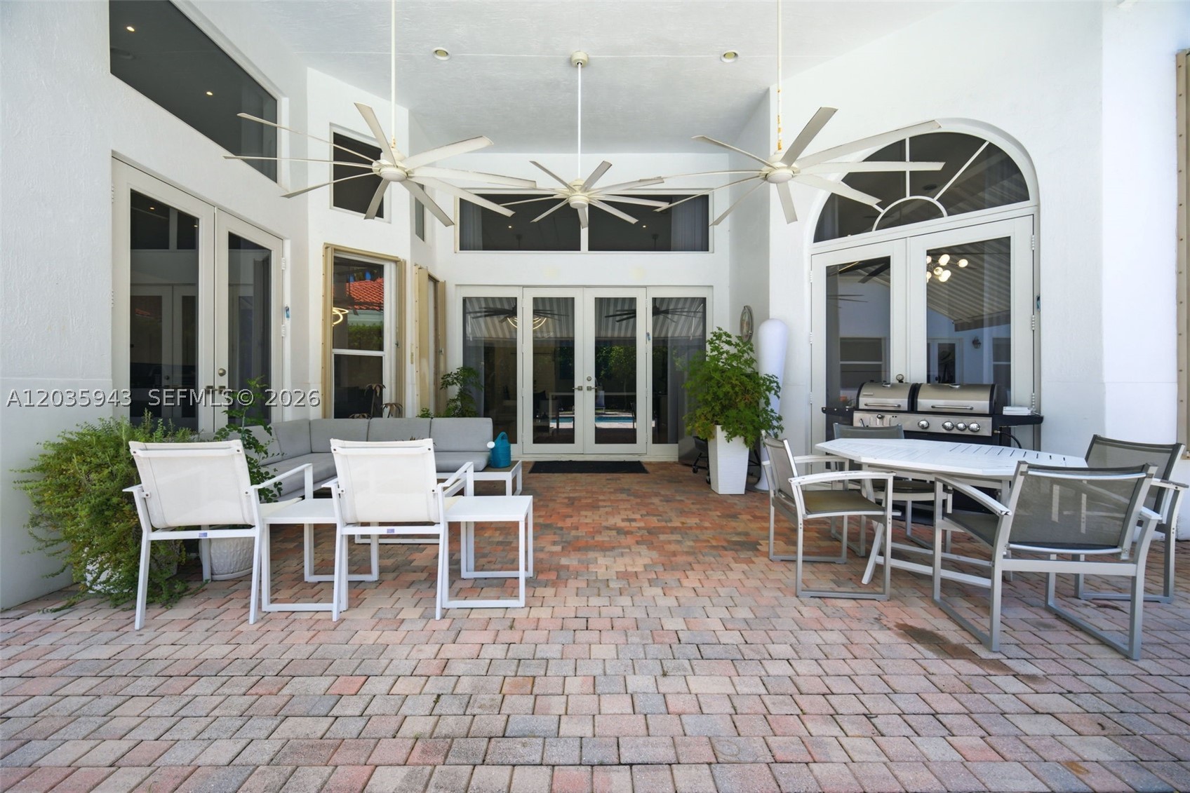 1205 Seagull Ter Hollywood, FL 33019