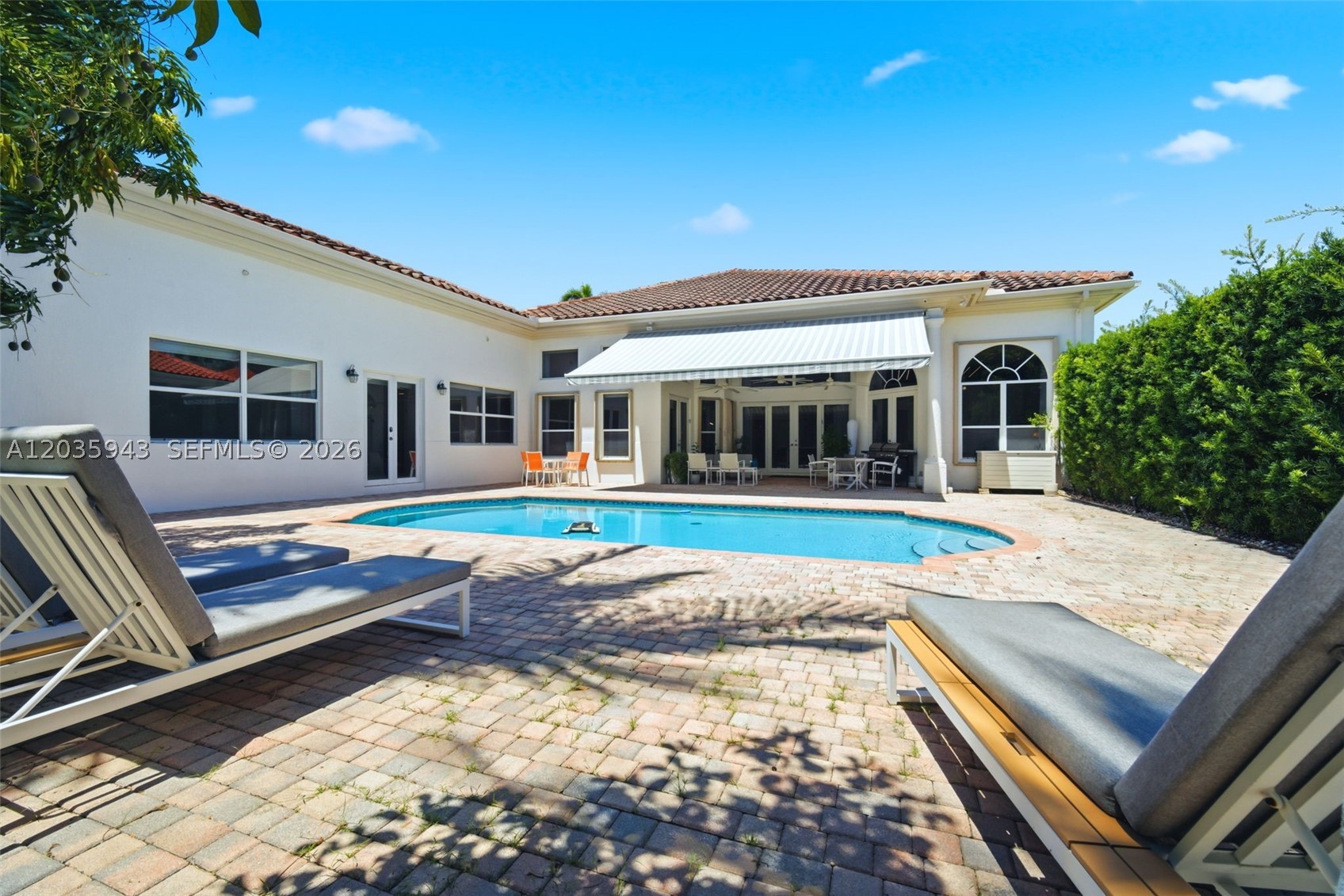 1205 Seagull Ter Hollywood, FL 33019