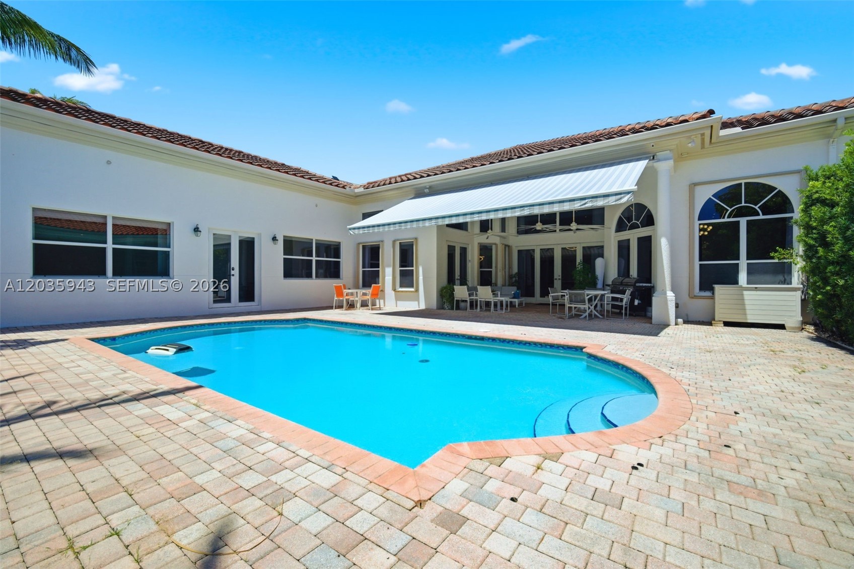 1205 Seagull Ter Hollywood, FL 33019