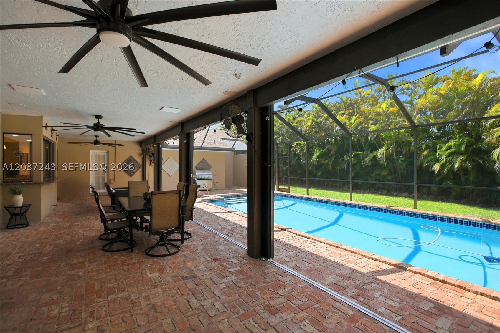 7880 SW 180th Ter Palmetto Bay, FL 33157