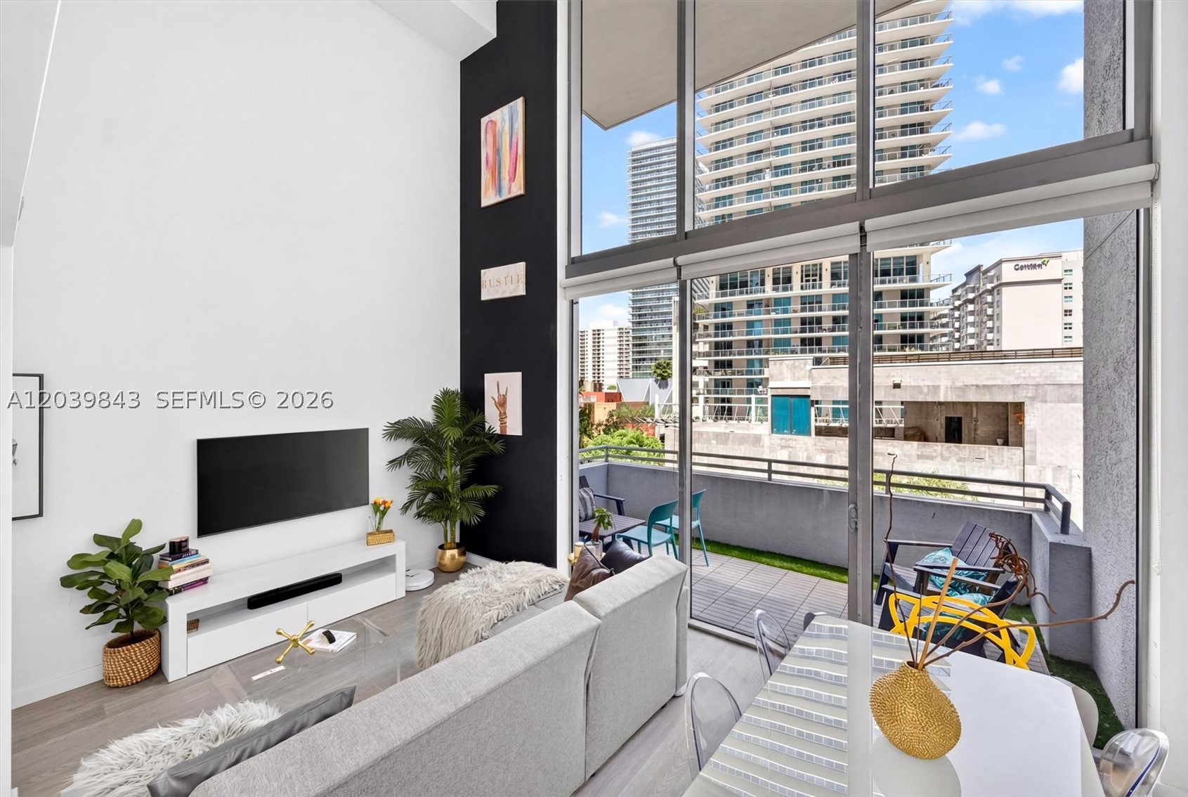 image 1060 Brickell - 10500