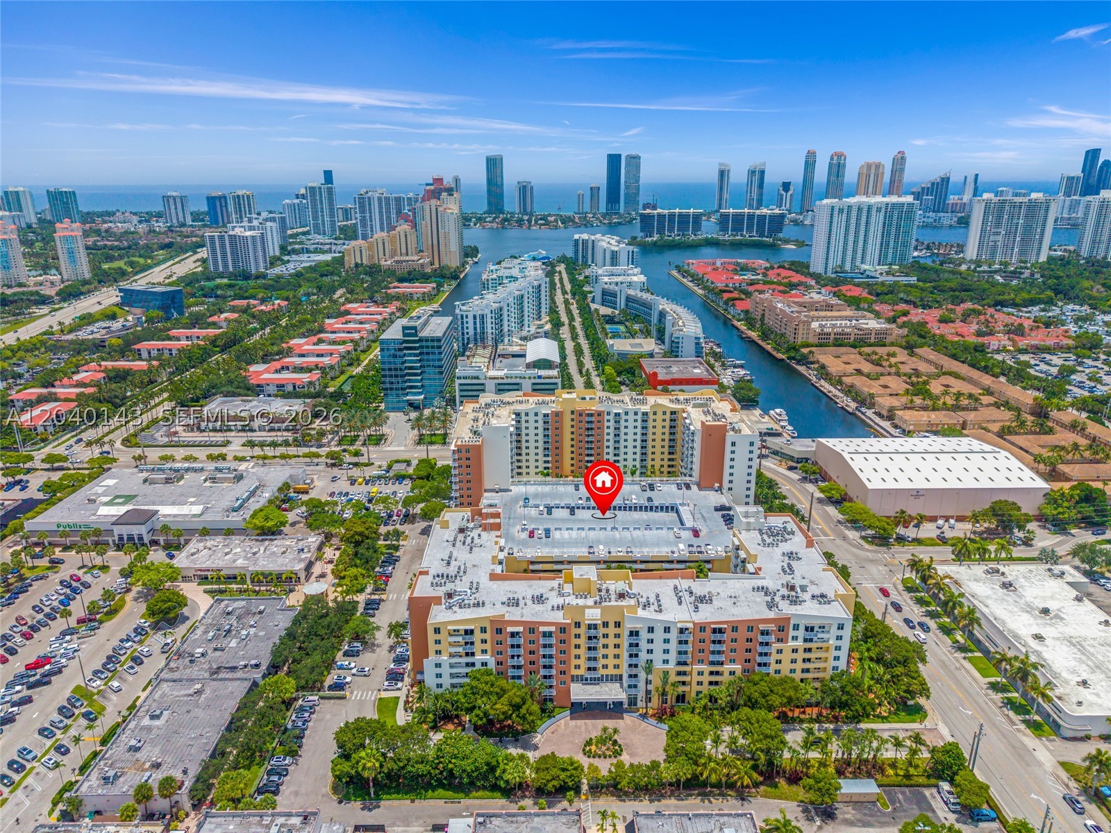 image The Venture at Aventura33