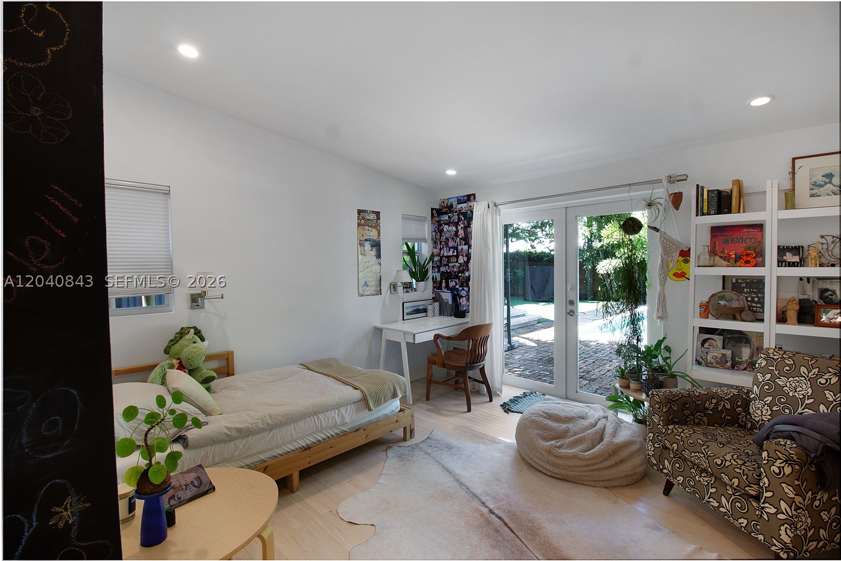 7420 SW 53rd Pl Miami, FL 33143