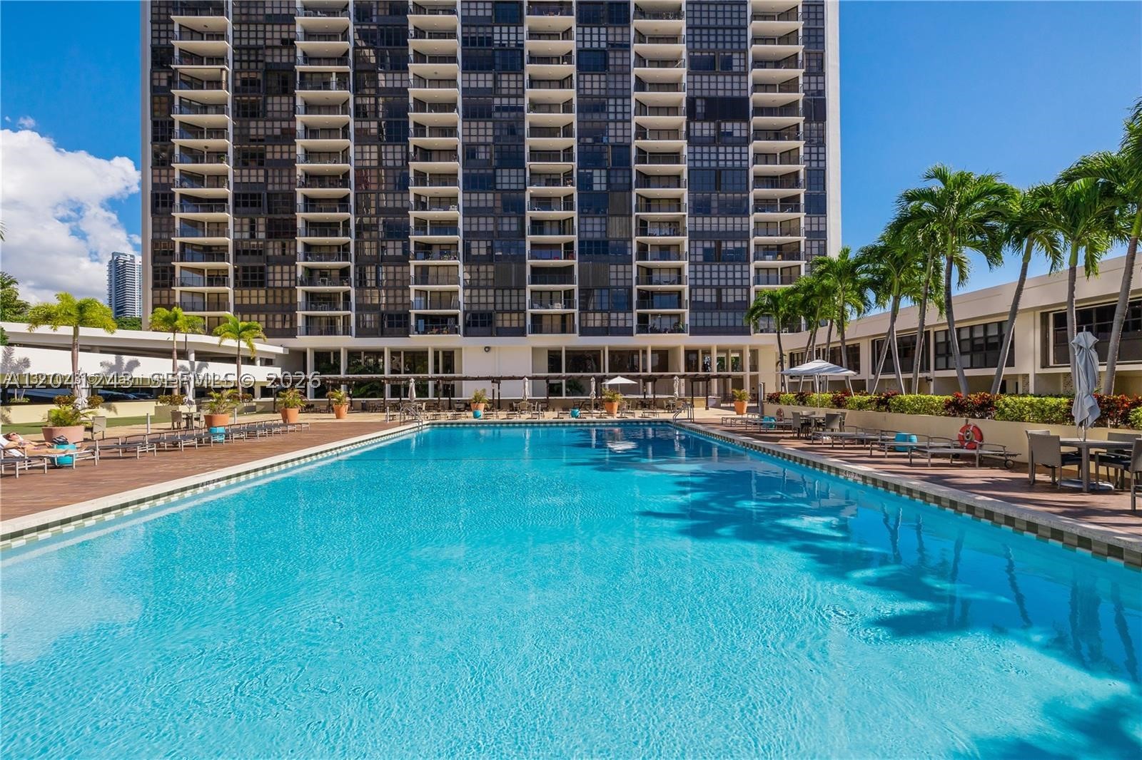 image Brickell Place I10