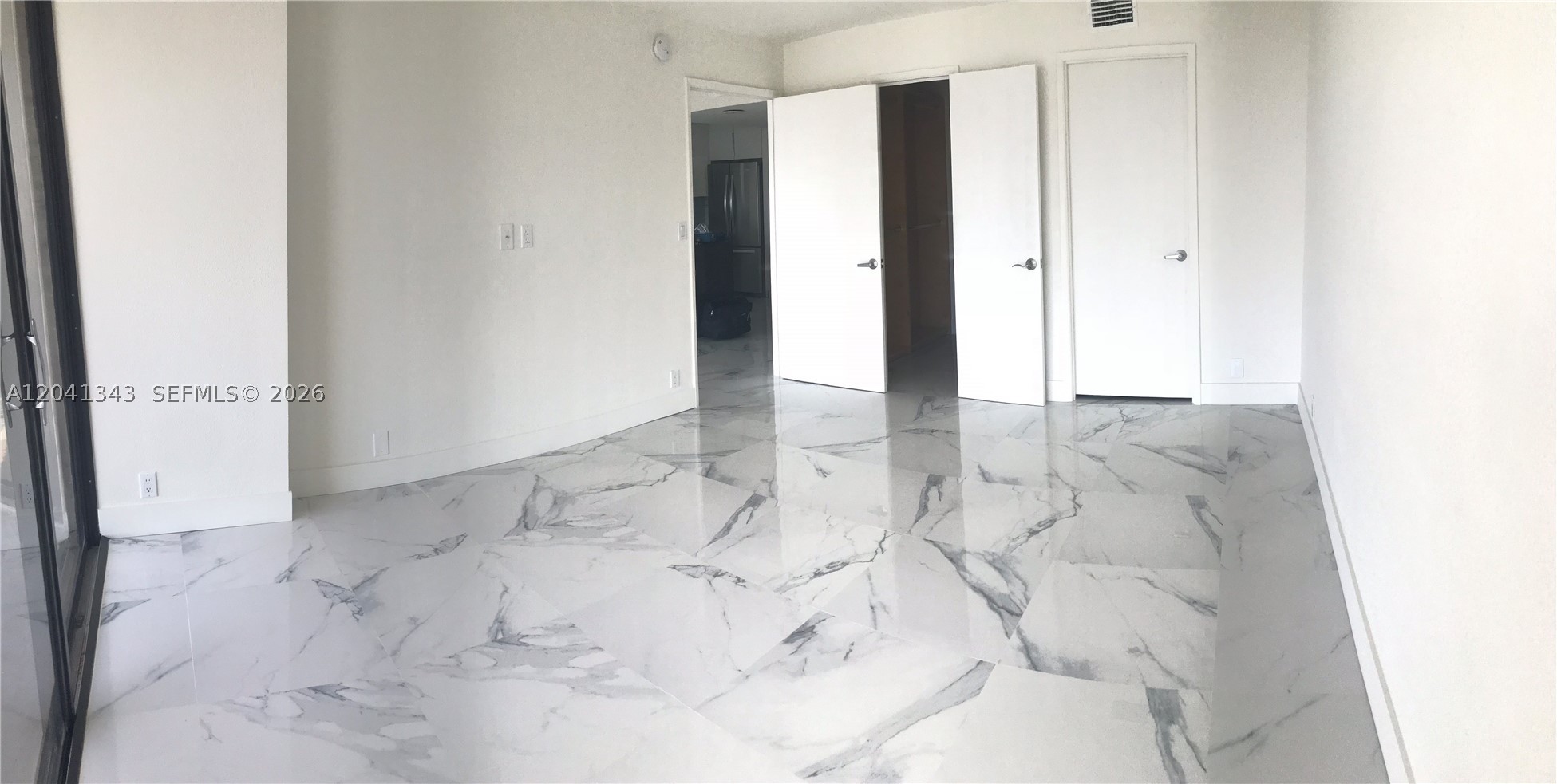 1901 Brickell Ave #B2003 Miami, FL 33129