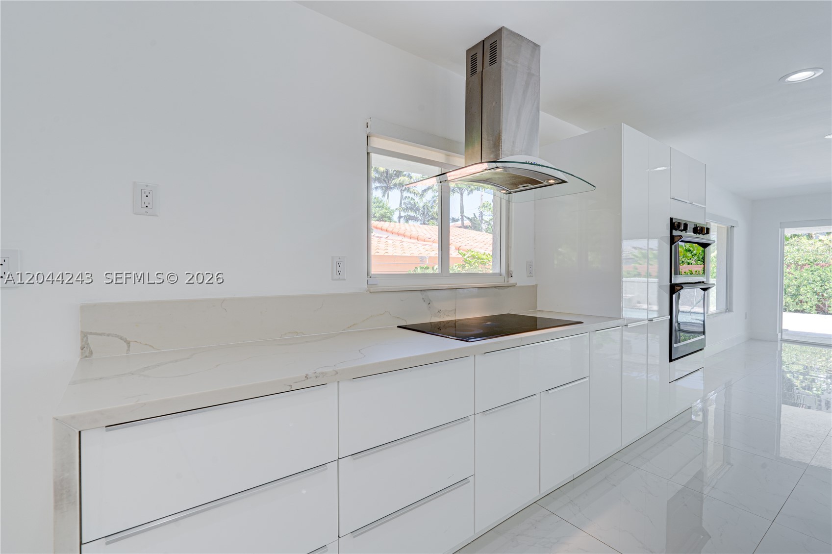 773 Woodcrest Rd Key Biscayne, FL 33149