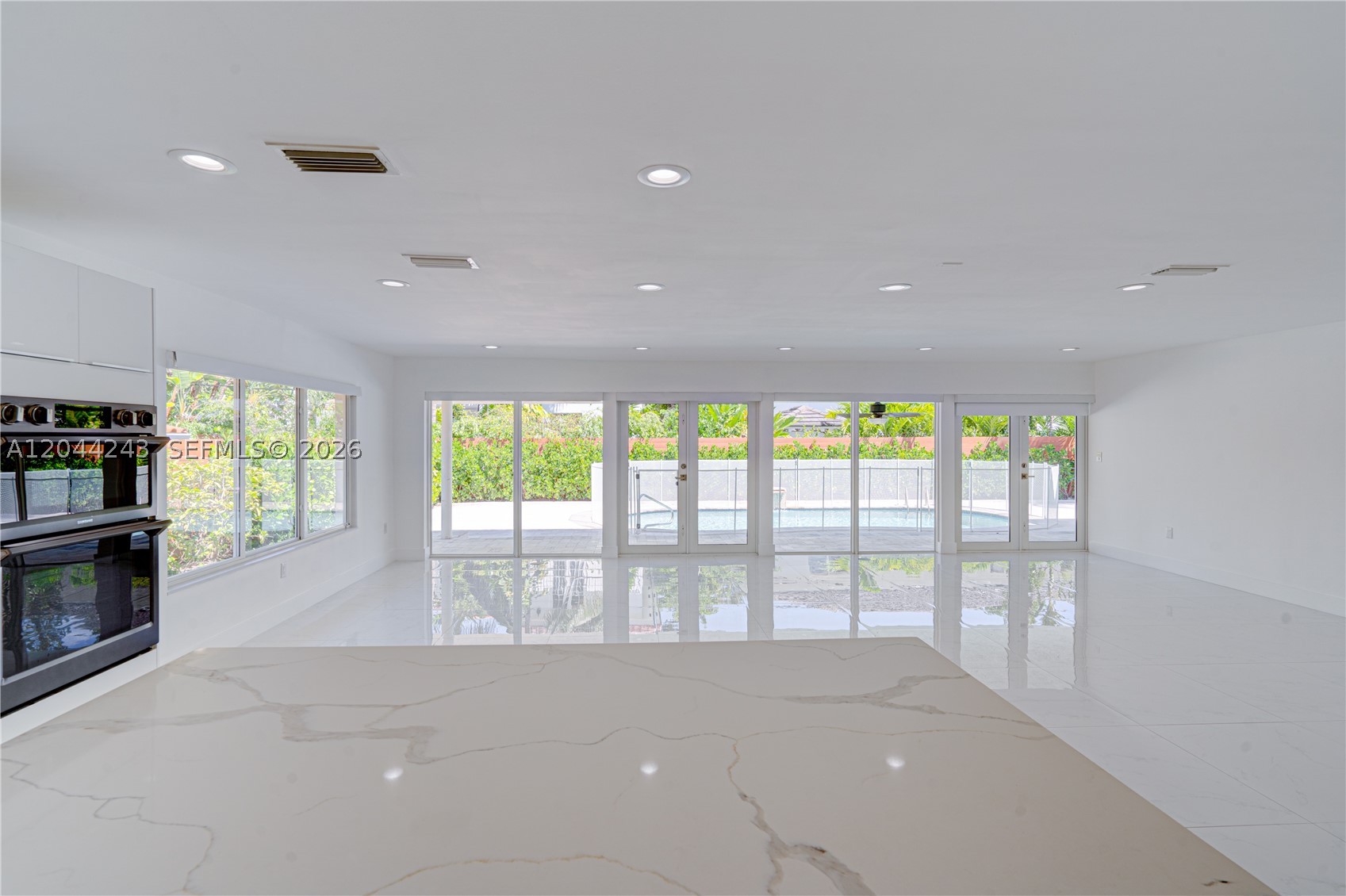 773 Woodcrest Rd Key Biscayne, FL 33149