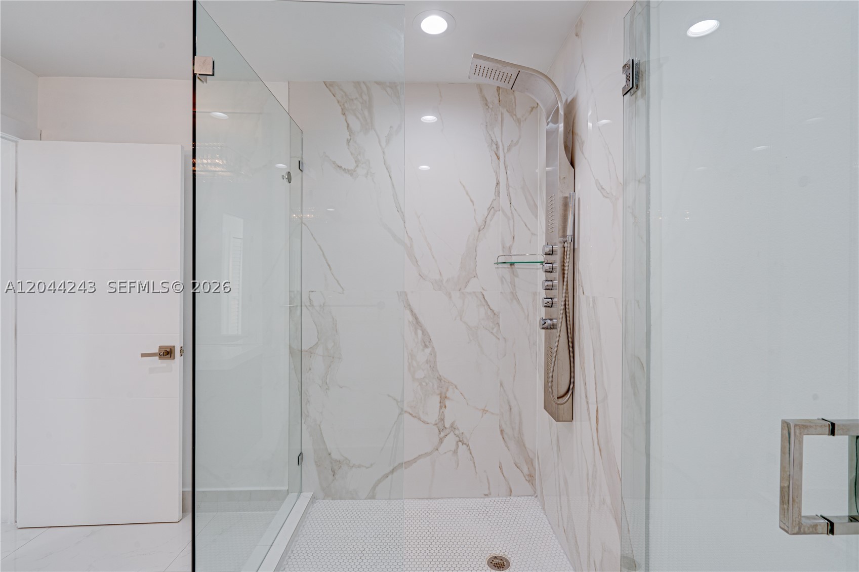 773 Woodcrest Rd Key Biscayne, FL 33149
