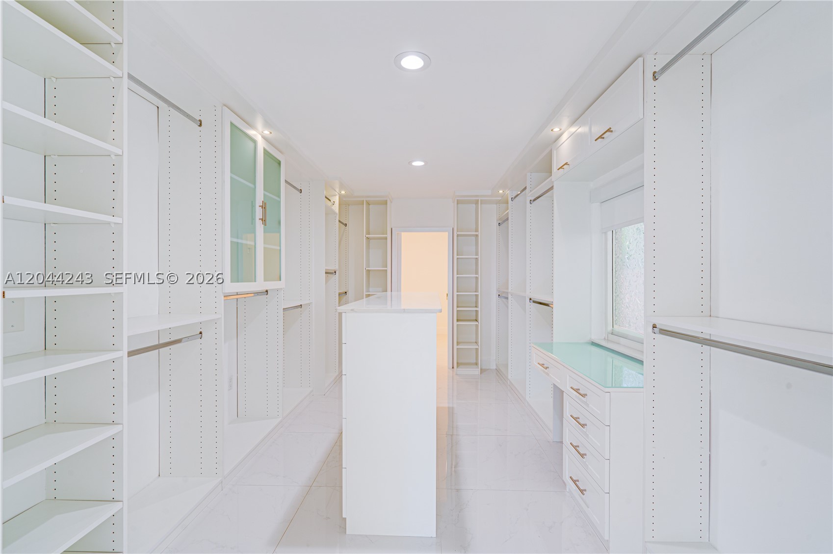 773 Woodcrest Rd Key Biscayne, FL 33149