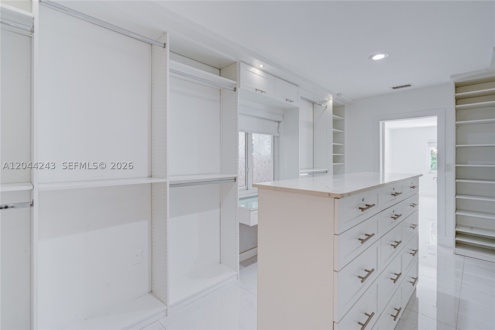 773 Woodcrest Rd Key Biscayne, FL 33149
