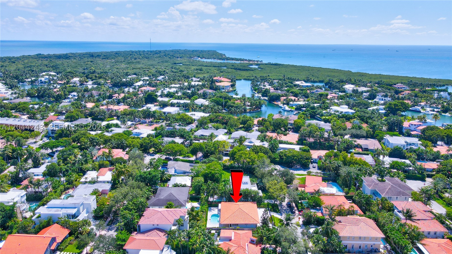 773 Woodcrest Rd Key Biscayne, FL 33149