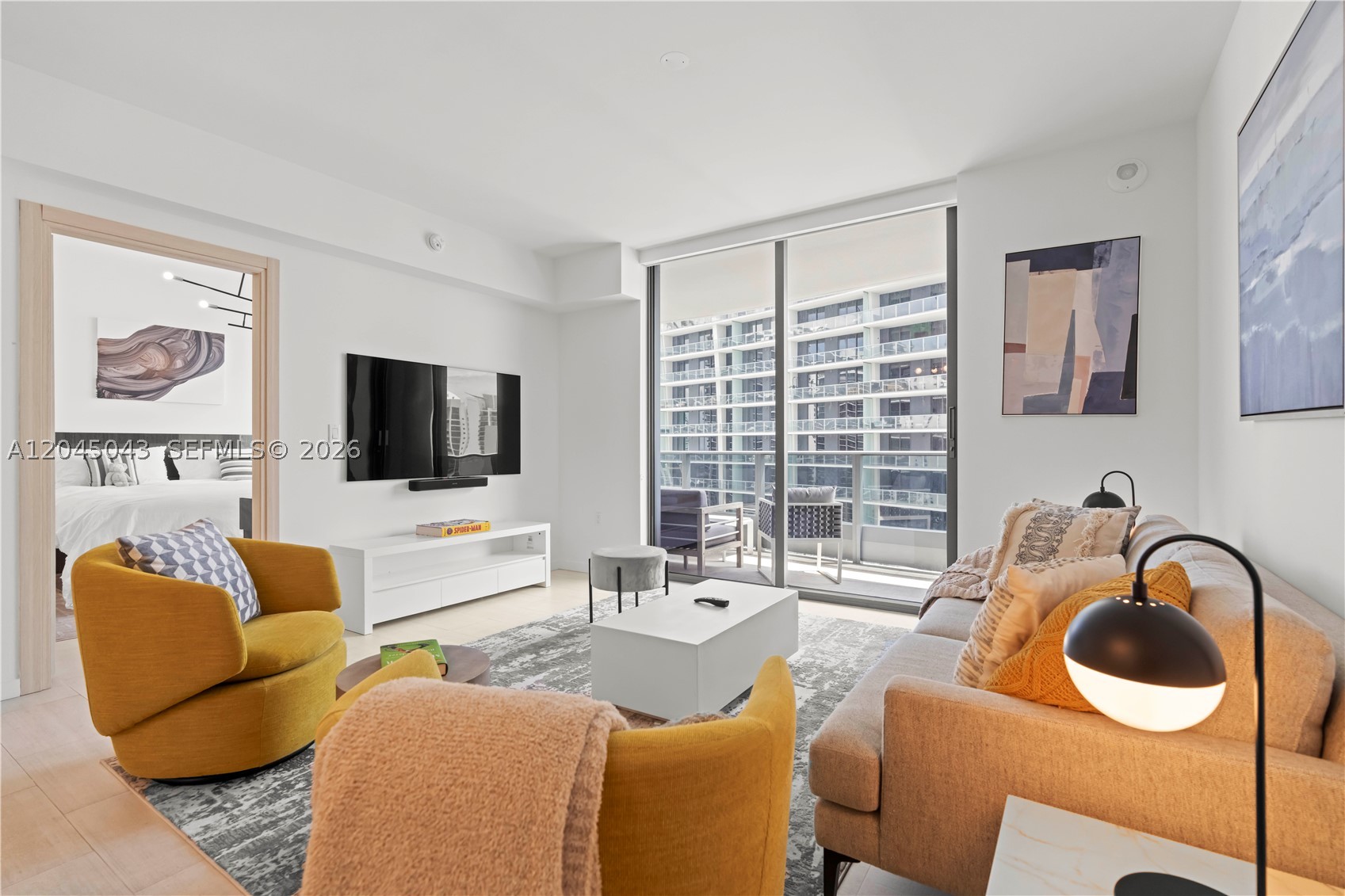 image Brickell Flatiron10