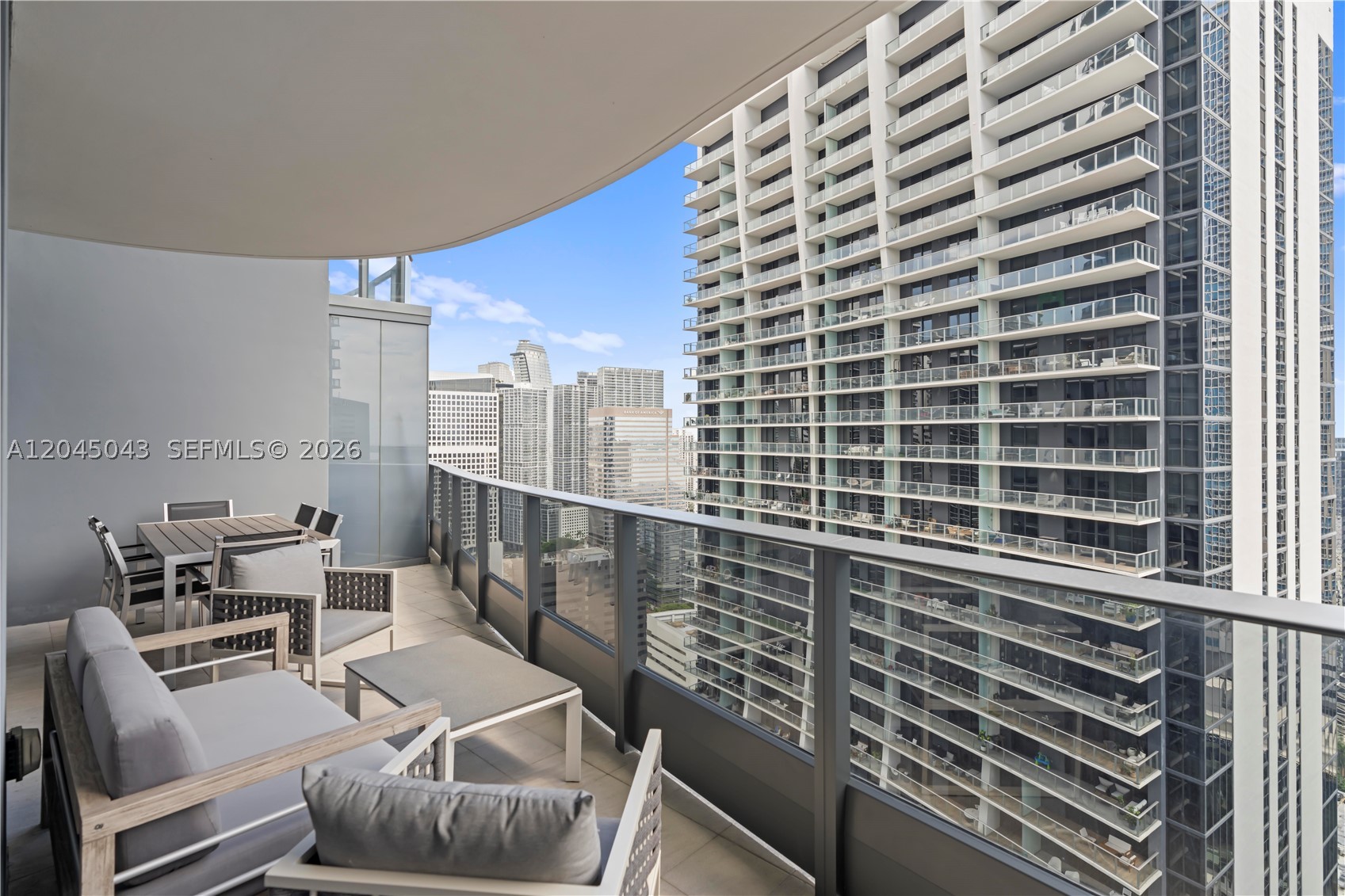 image Brickell Flatiron12