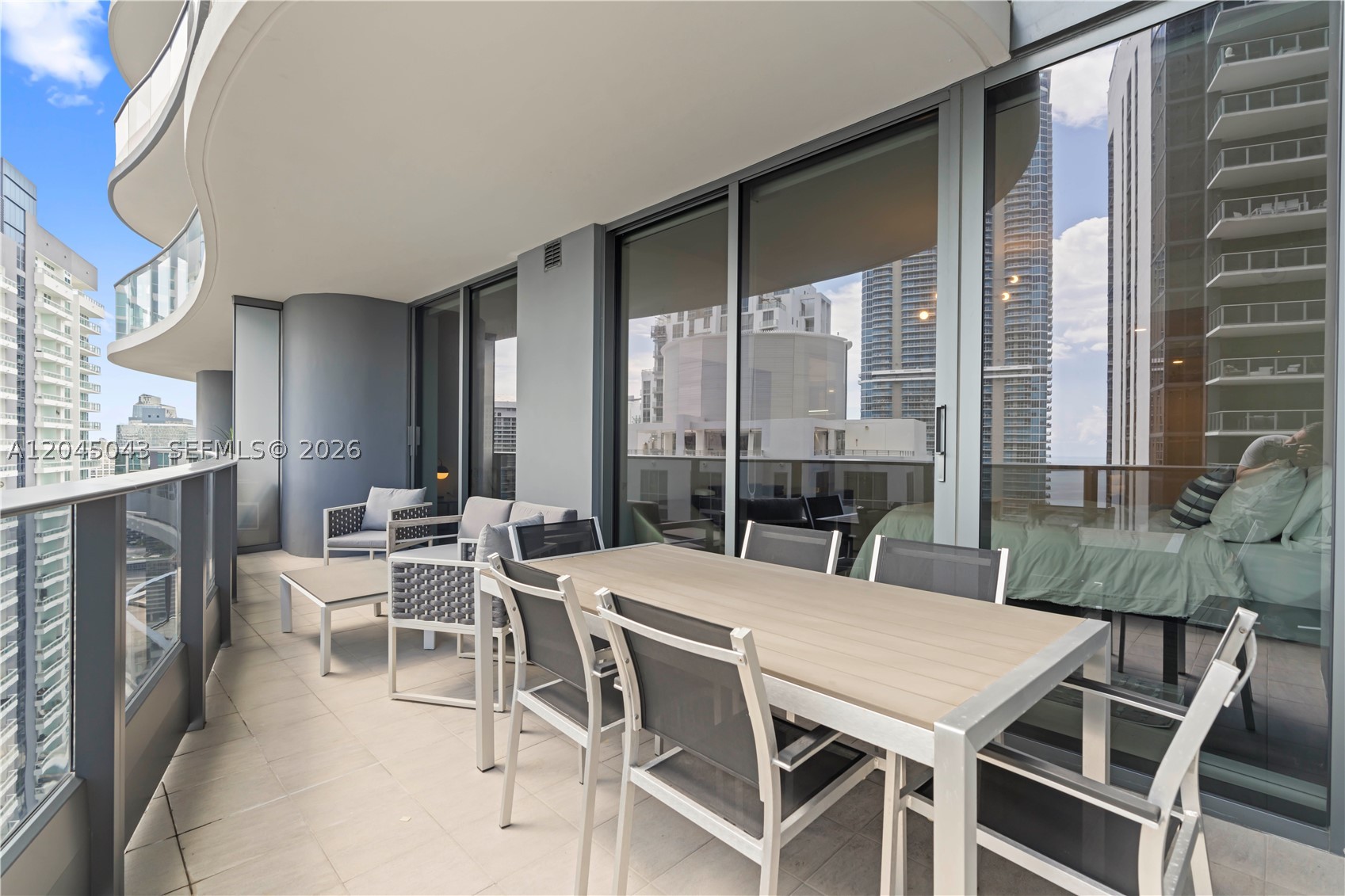 image Brickell Flatiron13