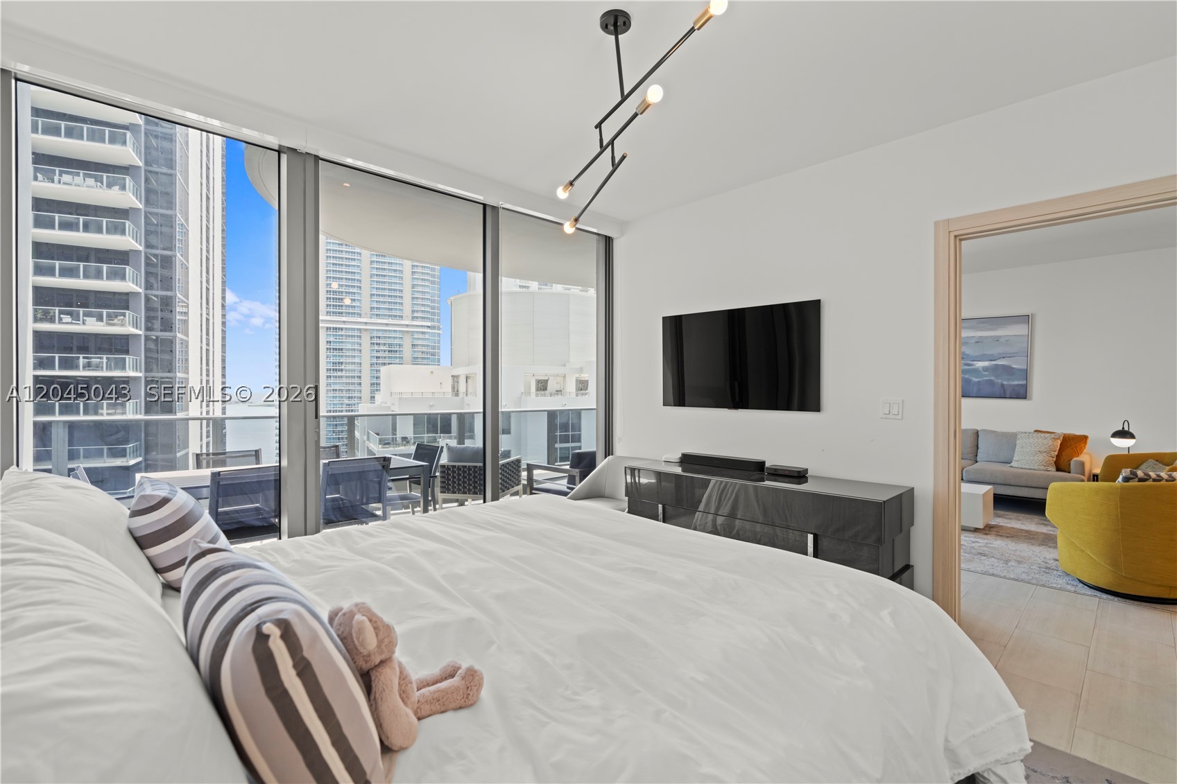image Brickell Flatiron16