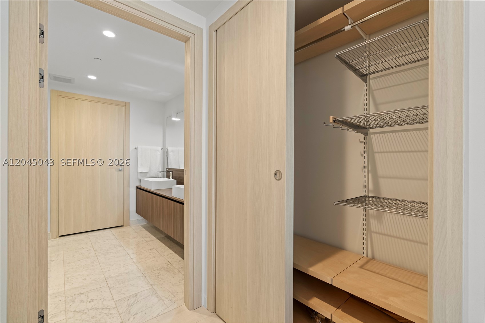 image Brickell Flatiron18