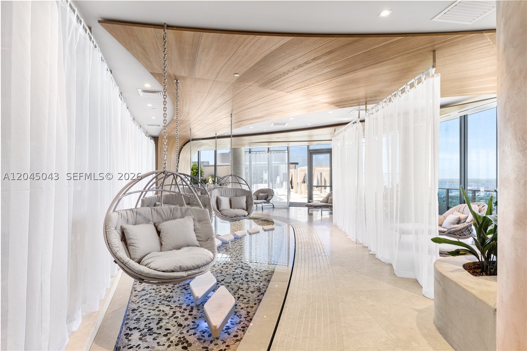 image Brickell Flatiron33