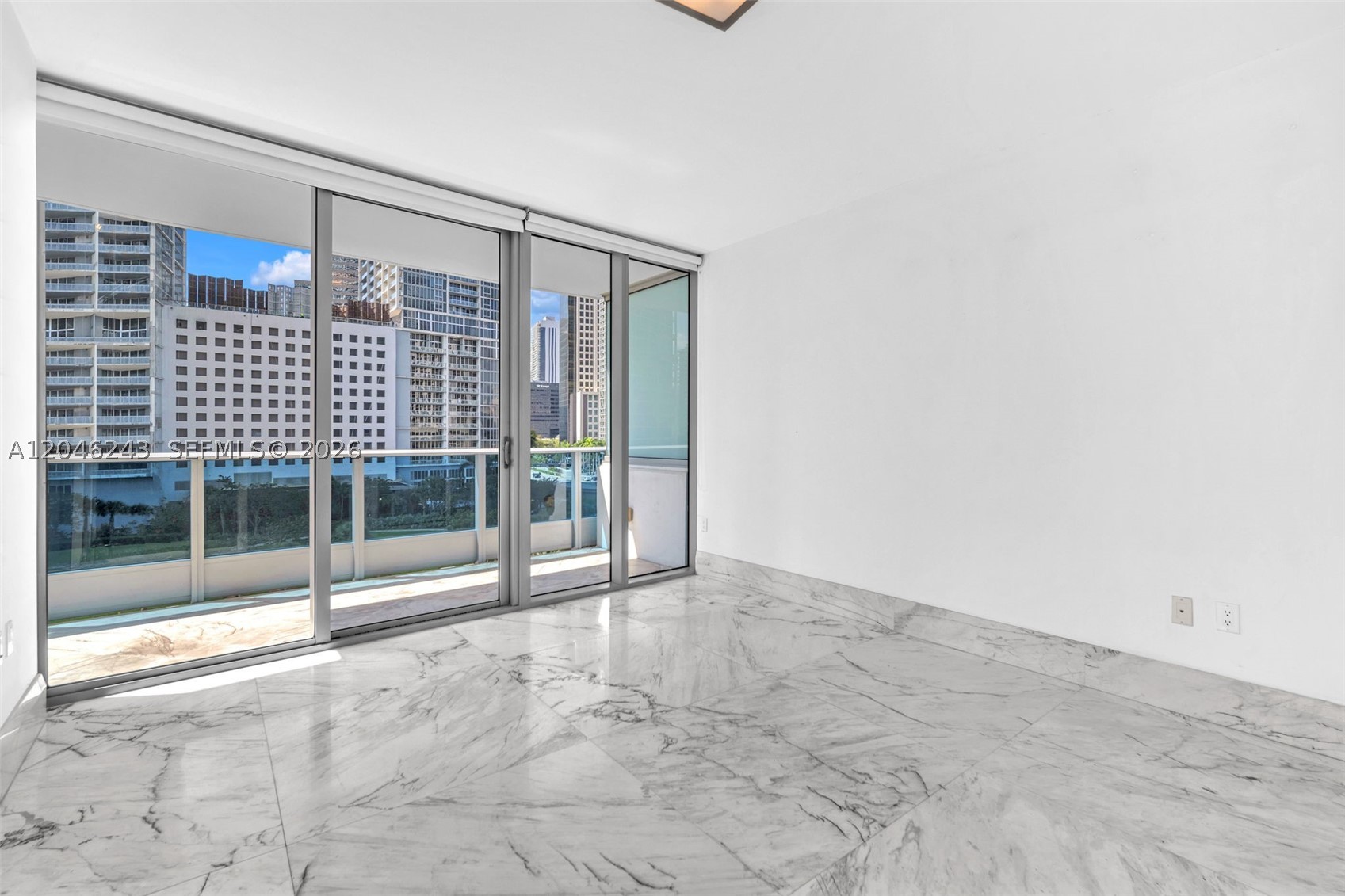 image Epic Residences14