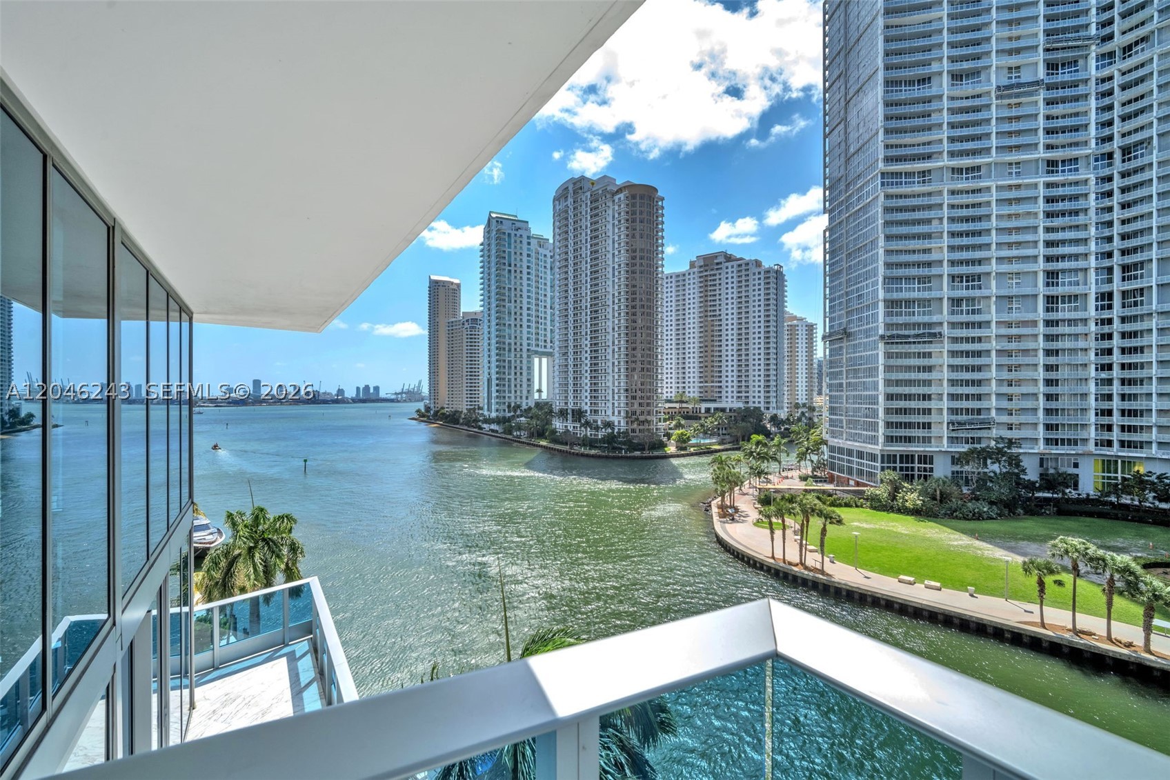 image Epic Residences28
