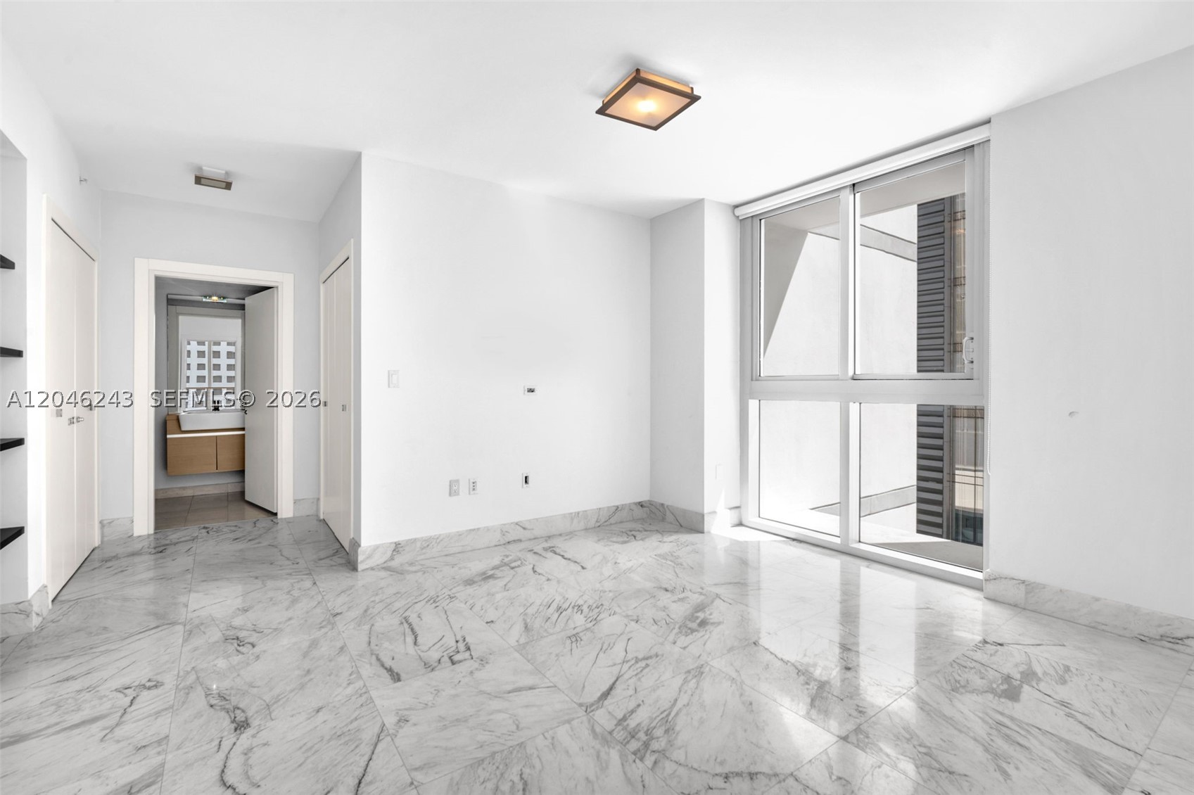image Epic Residences31