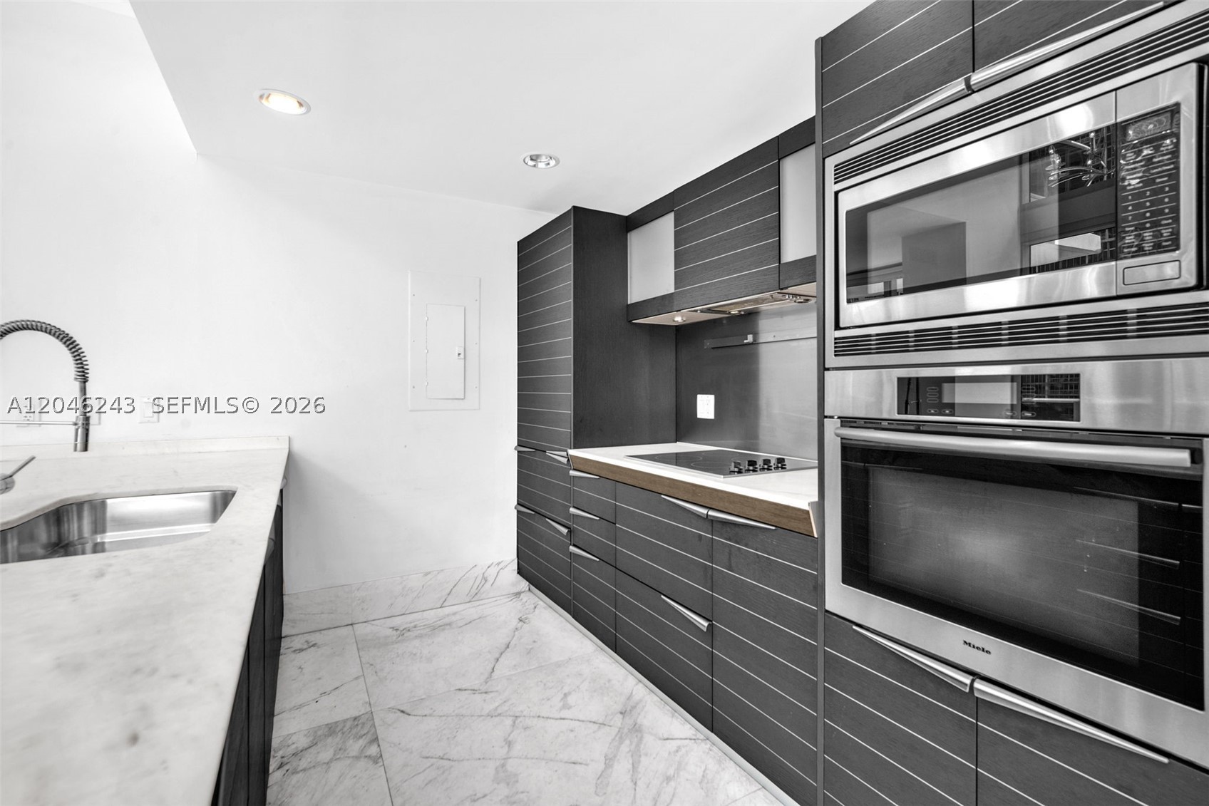 image Epic Residences7