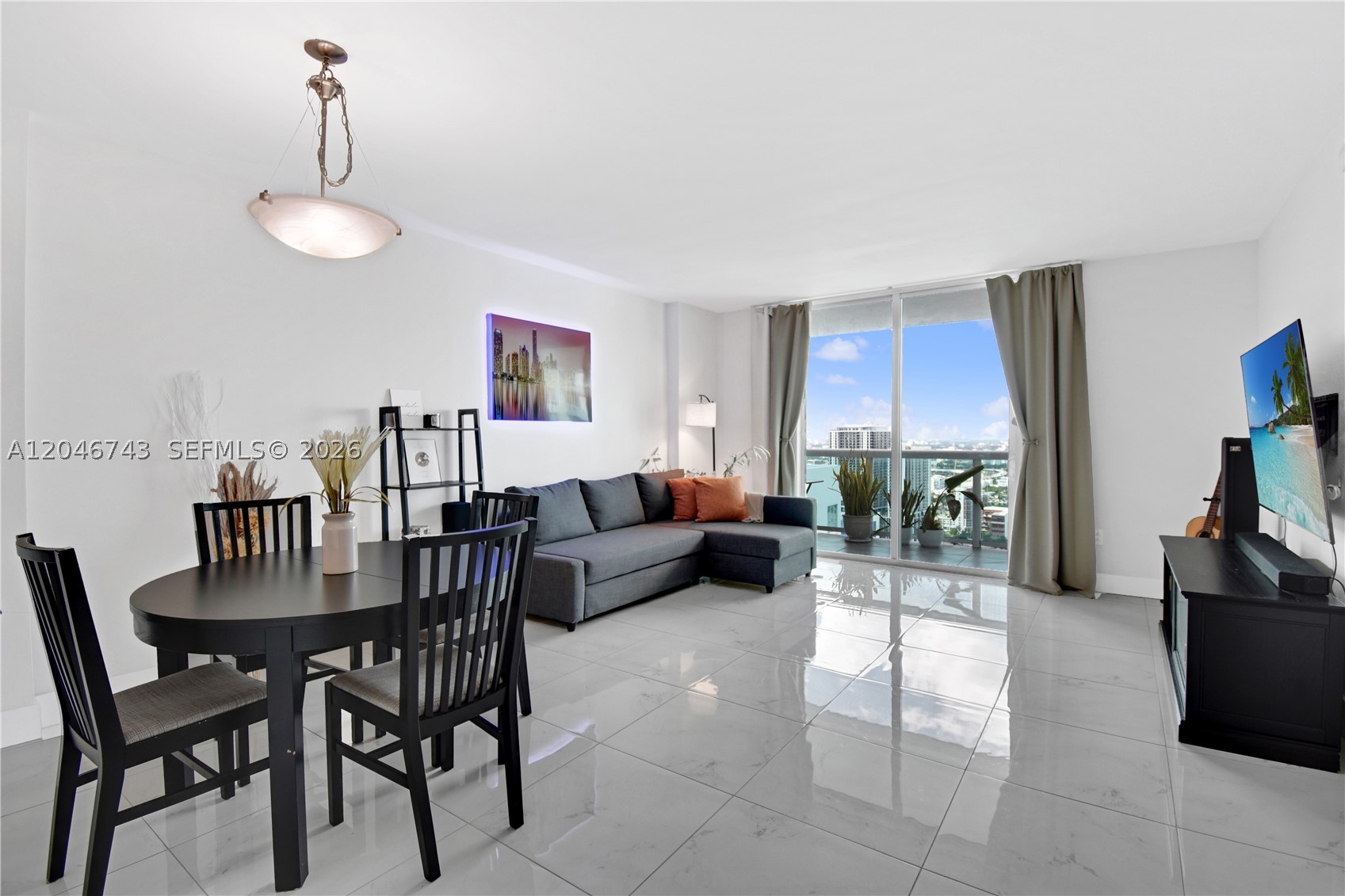 1800 N Bayshore Dr #4106
