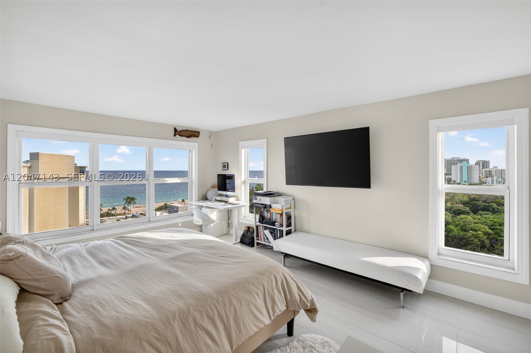 3000 E Sunrise Blvd #14C Fort Lauderdale, FL 33304