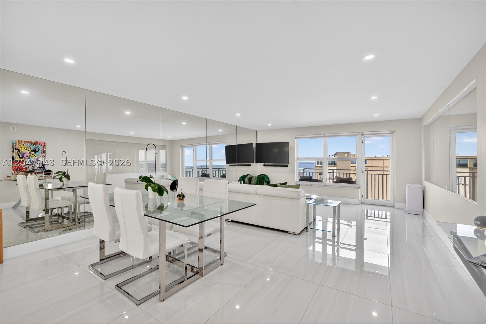 3000 E Sunrise Blvd #14C Fort Lauderdale, FL 33304
