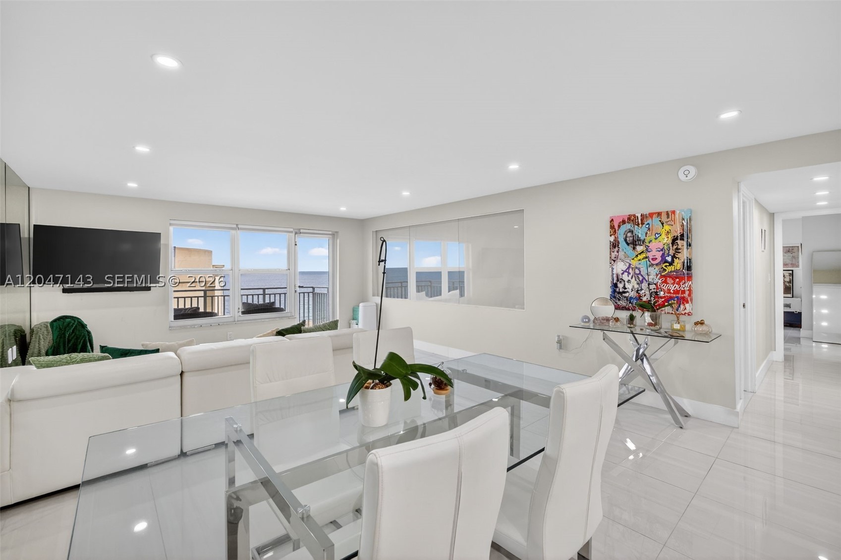 3000 E Sunrise Blvd #14C Fort Lauderdale, FL 33304