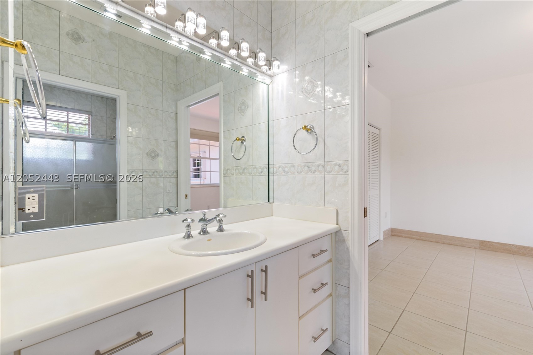 145 W Sunrise Ave Coral Gables, FL 33133