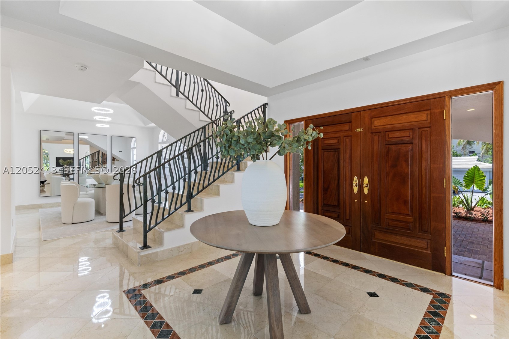 145 W Sunrise Ave Coral Gables, FL 33133