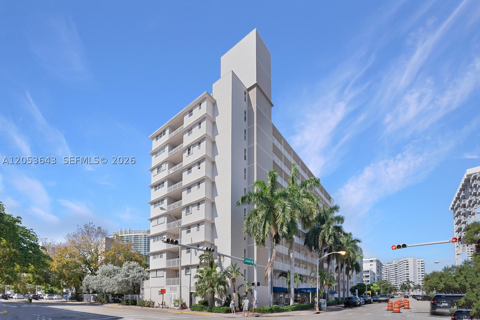 1300 Lincoln Rd #A701