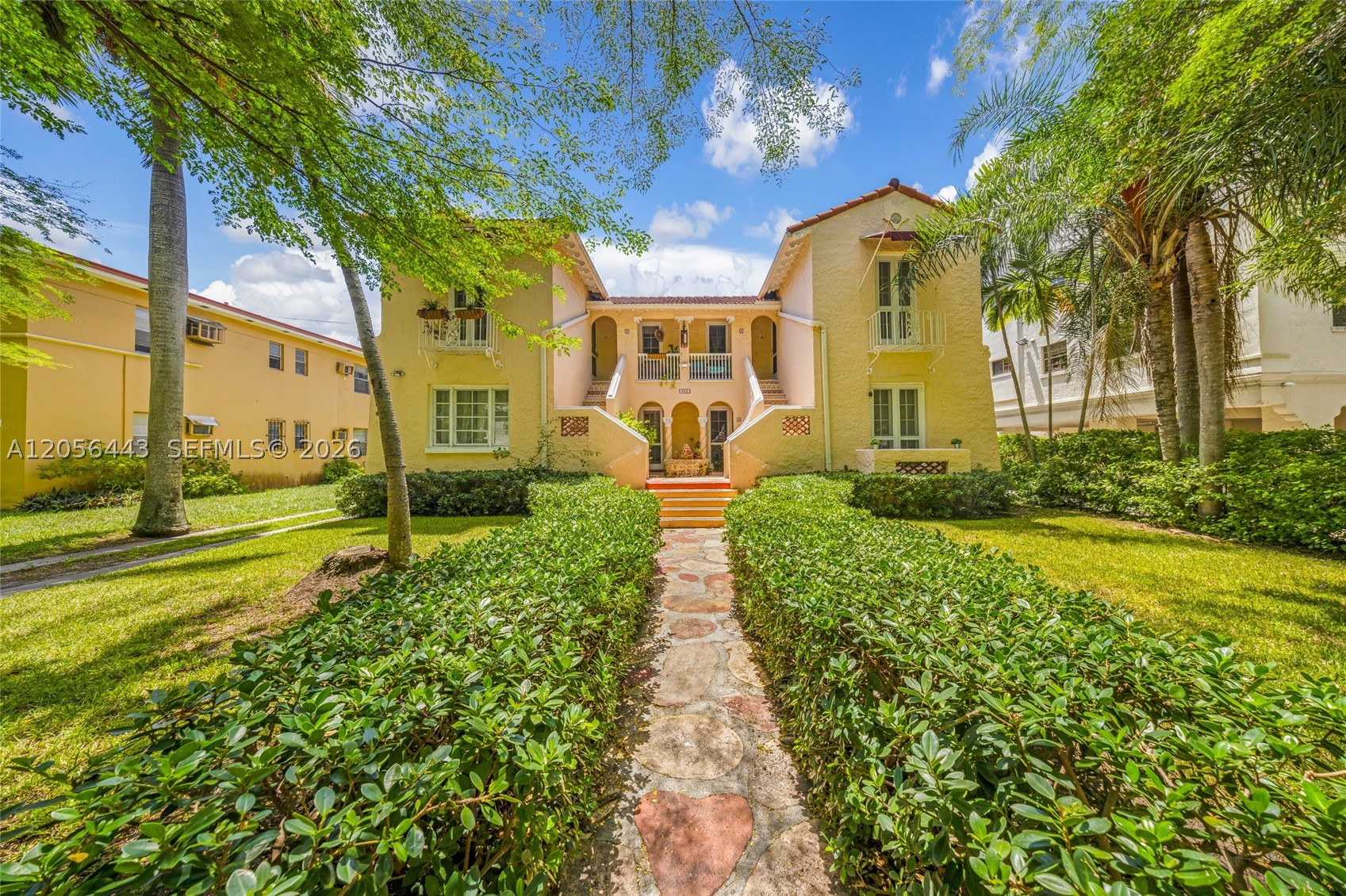 902 Salzedo St #5