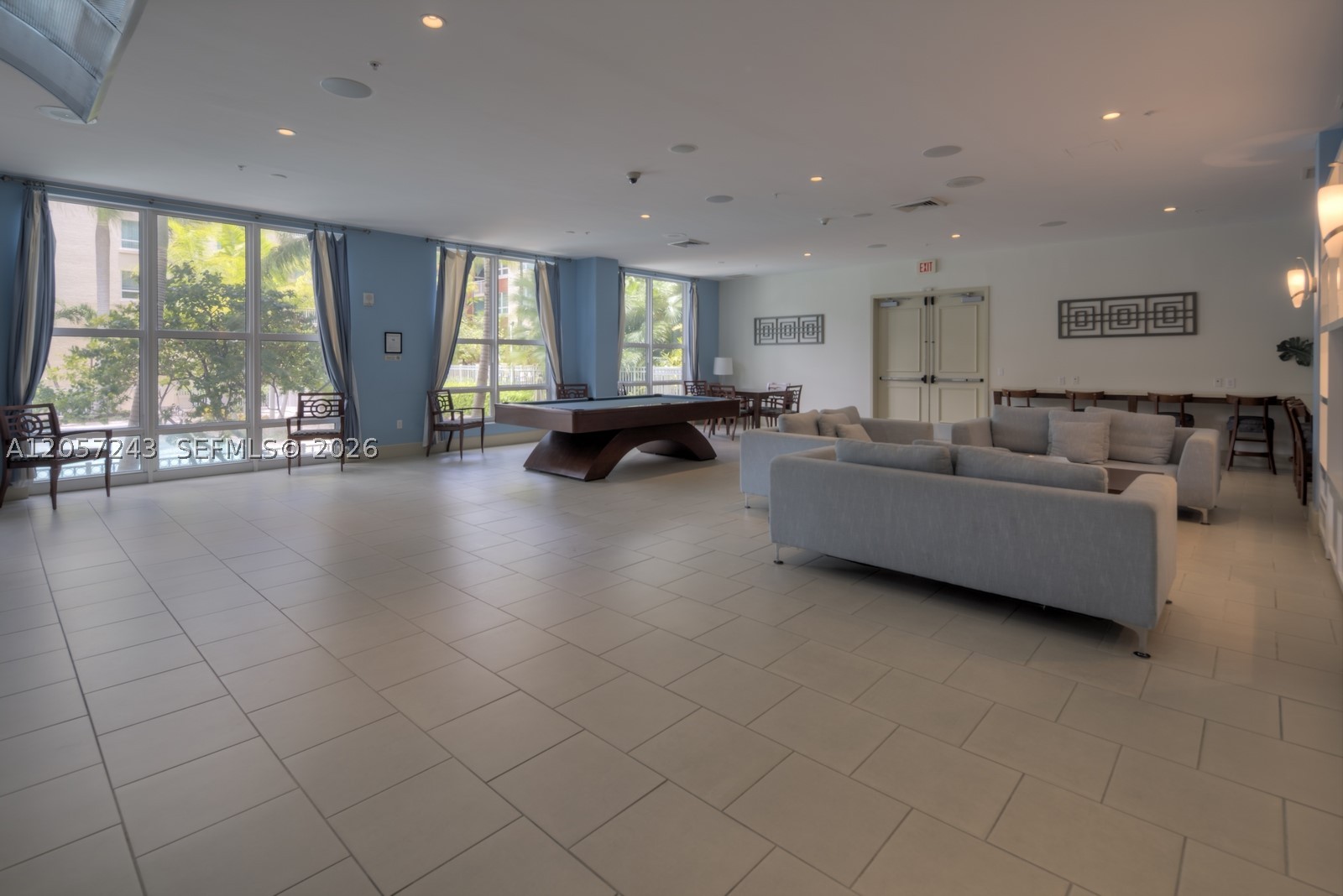 image Cite on the Bay East25