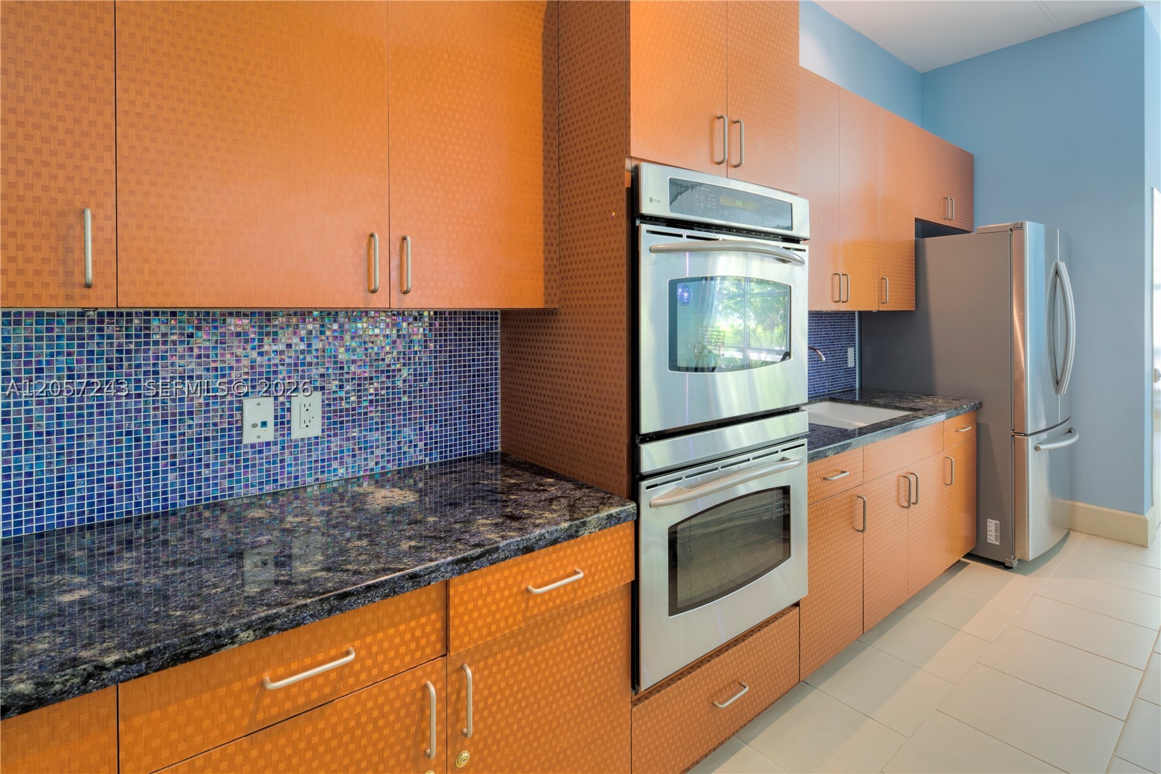 image Cite on the Bay East27