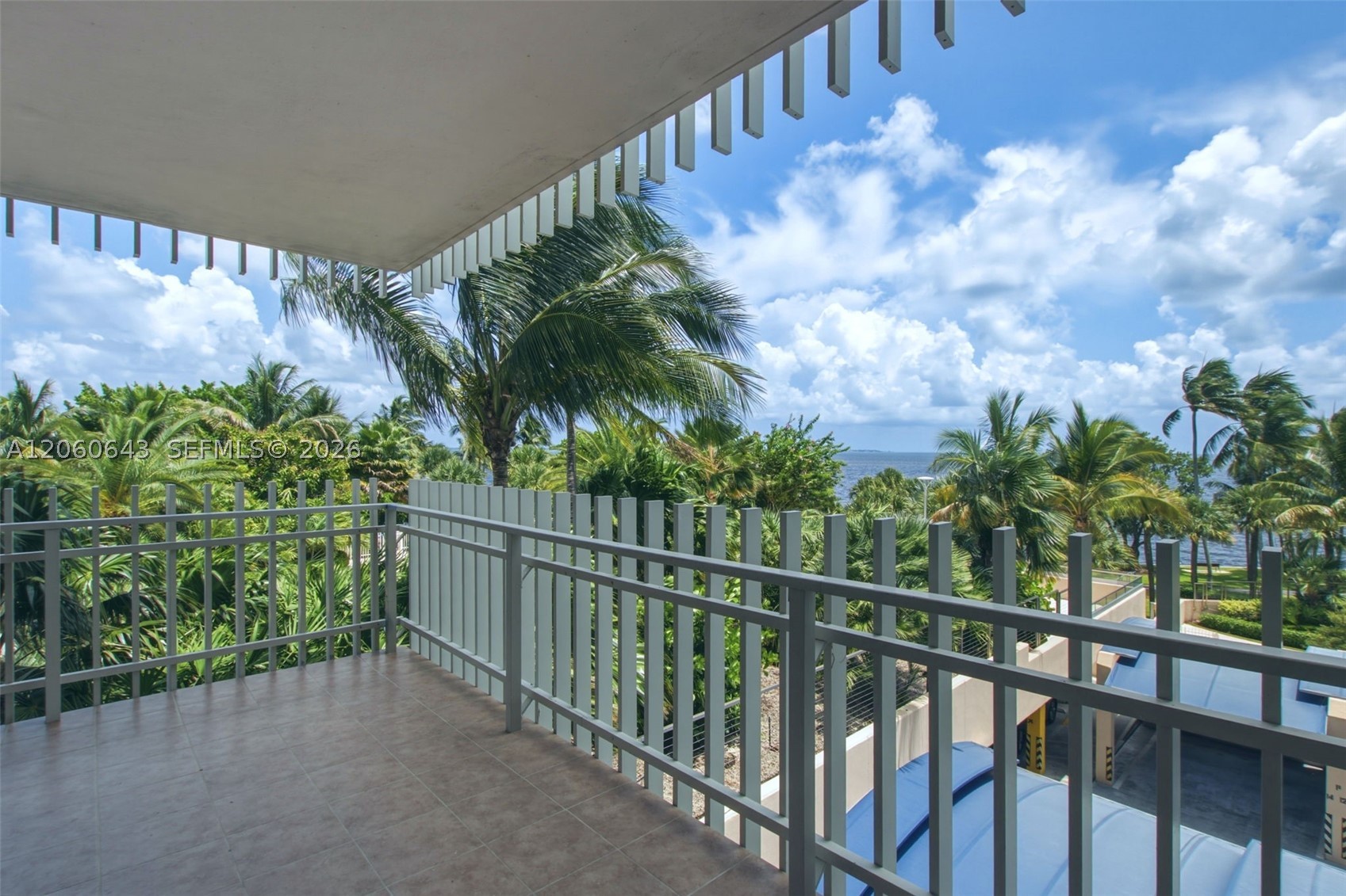 image Two Grove Isle26