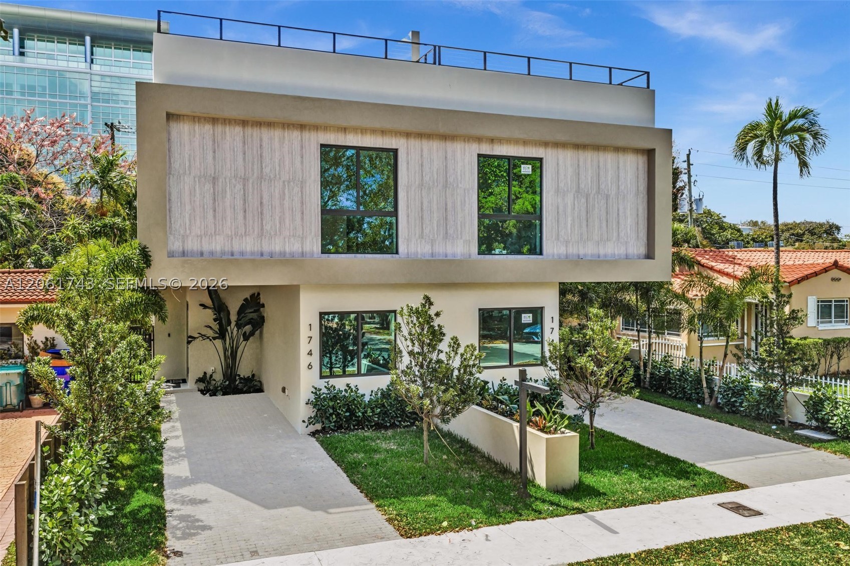 1746 SW 21st Ter #left