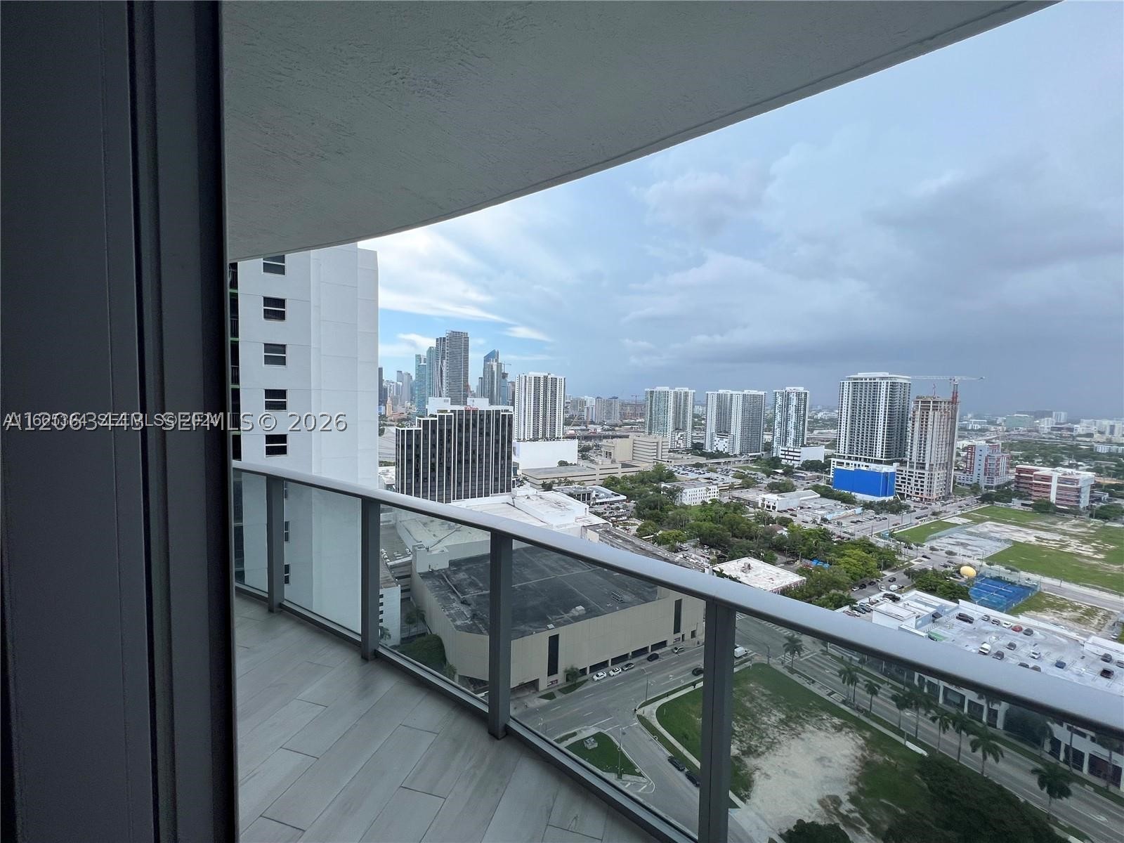 image Aria on the Bay25