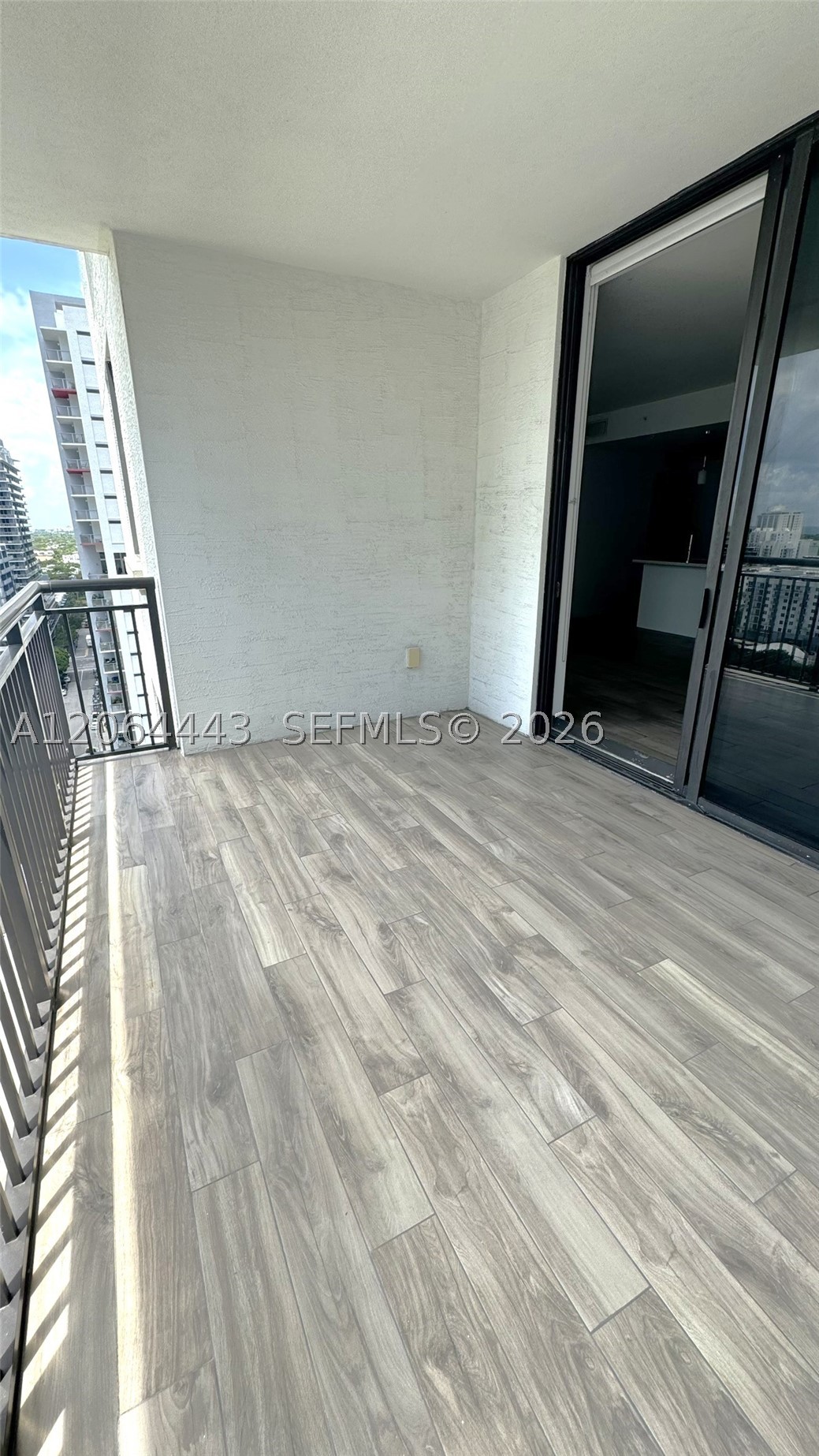image Nine at Mary Brickell Village15