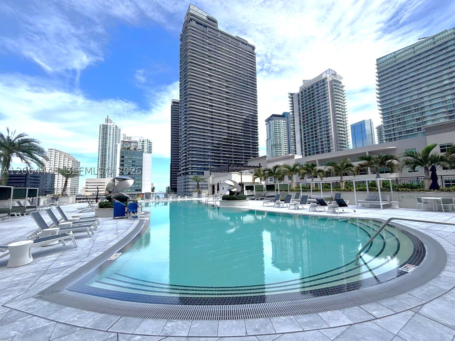 image Nine at Mary Brickell Village27
