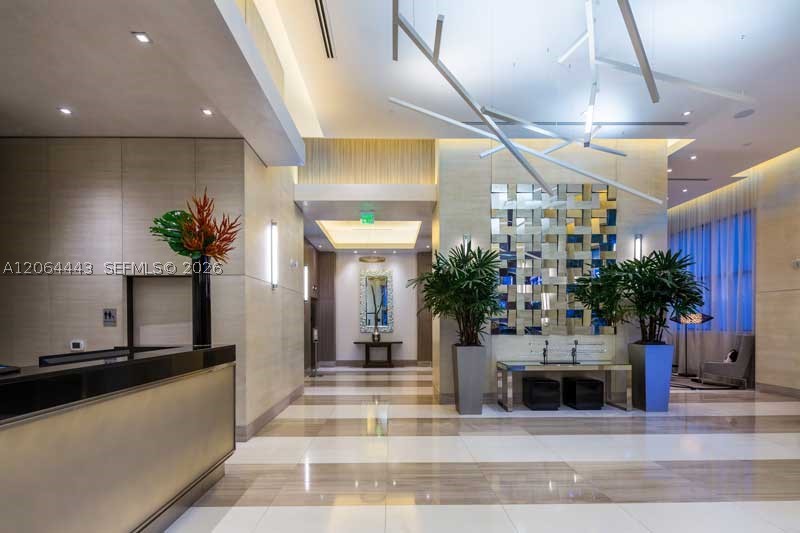image Nine at Mary Brickell Village2