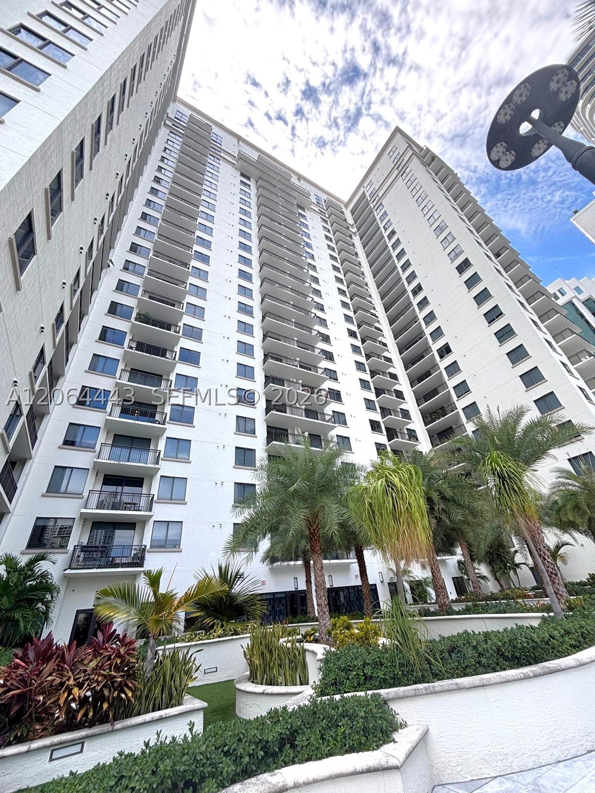 image Nine at Mary Brickell Village29