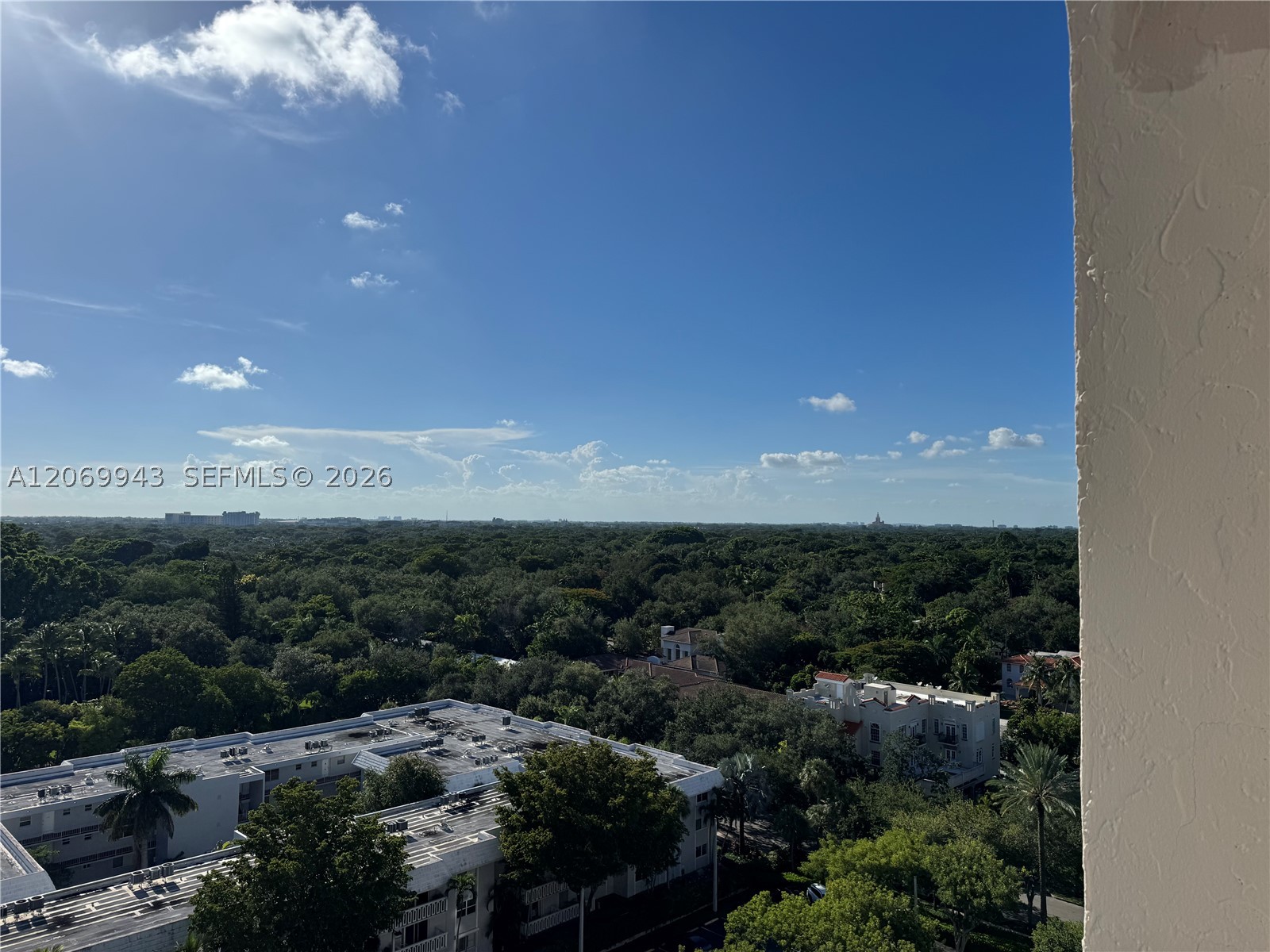 90 Edgewater Dr #PH15 Coral Gables, FL 33133