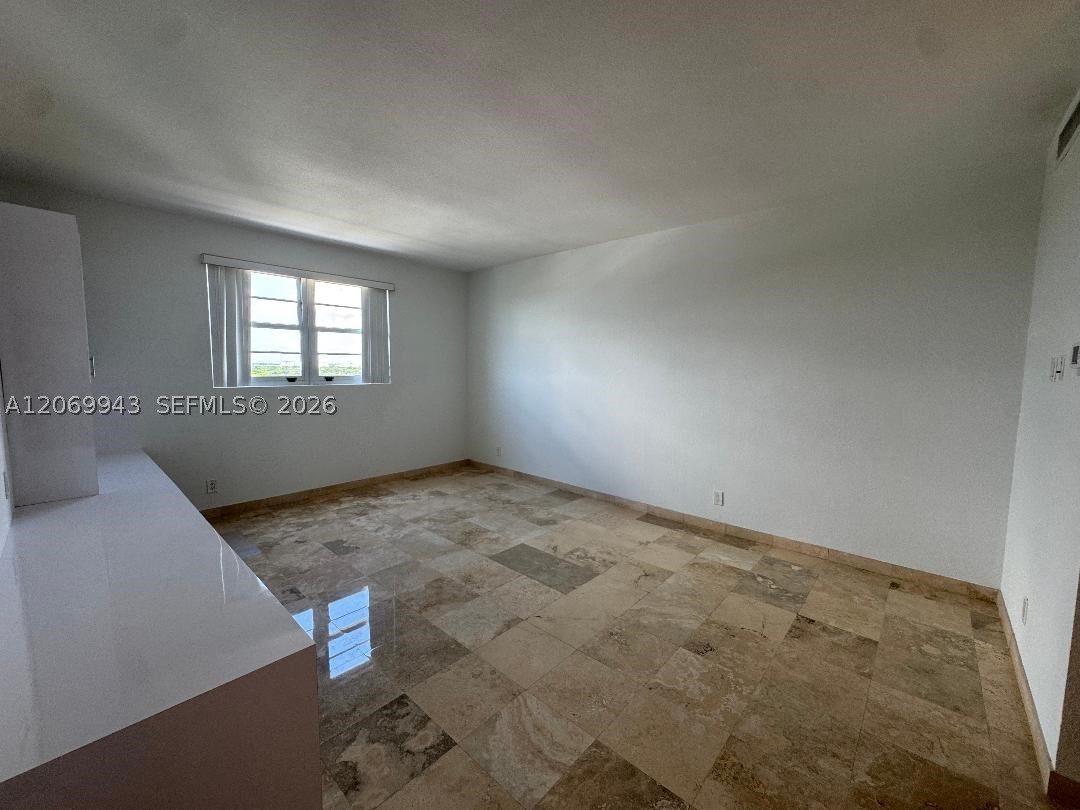 90 Edgewater Dr #PH15 Coral Gables, FL 33133
