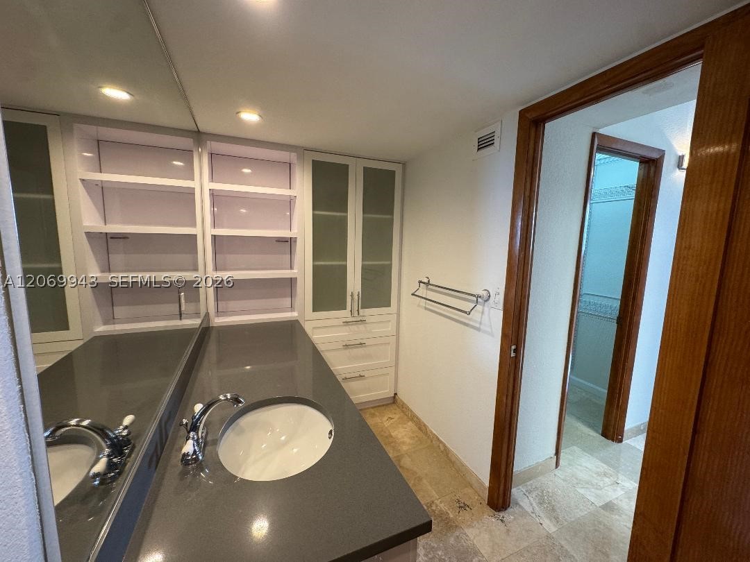 90 Edgewater Dr #PH15 Coral Gables, FL 33133