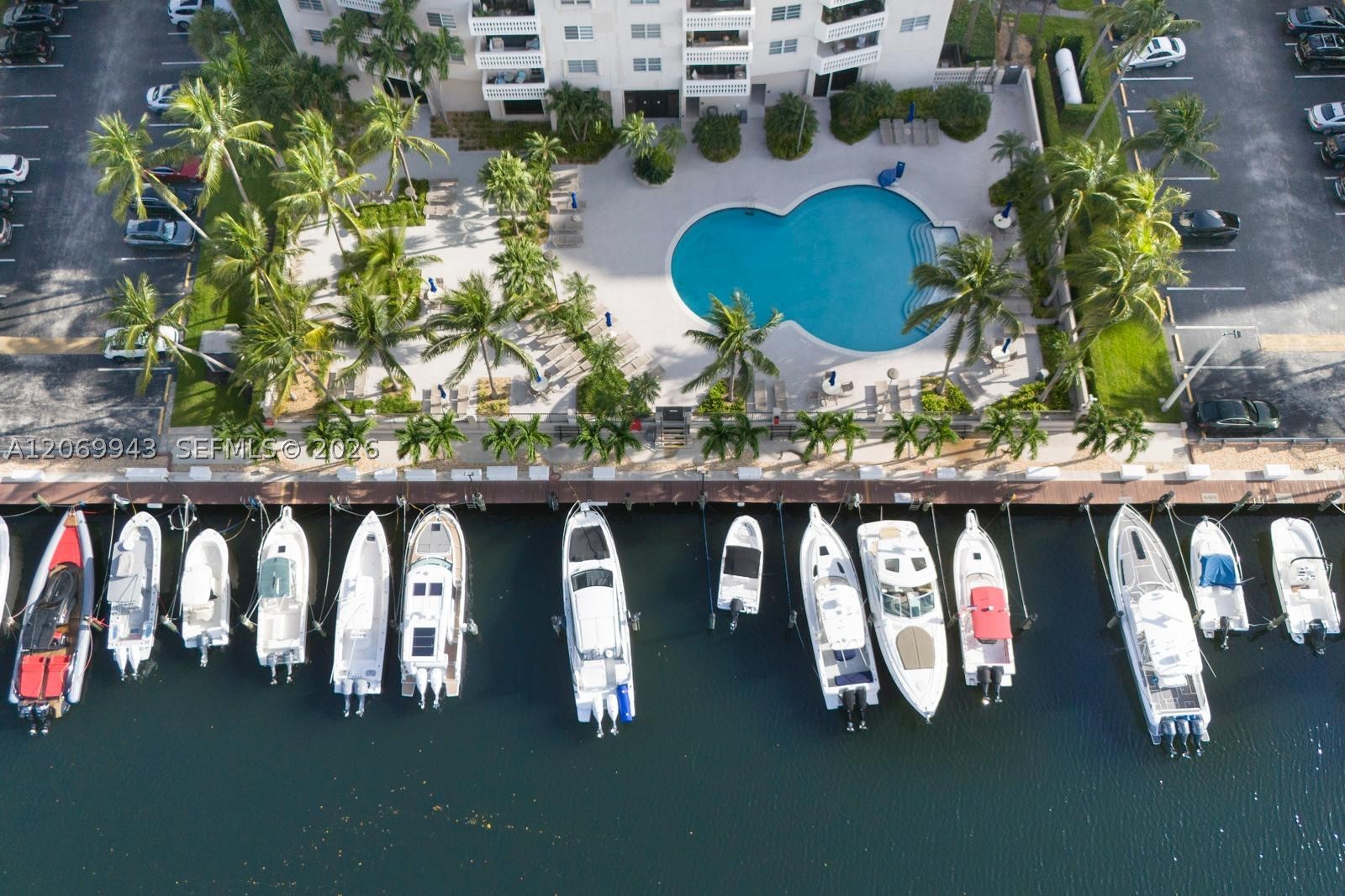 90 Edgewater Dr #PH15 Coral Gables, FL 33133