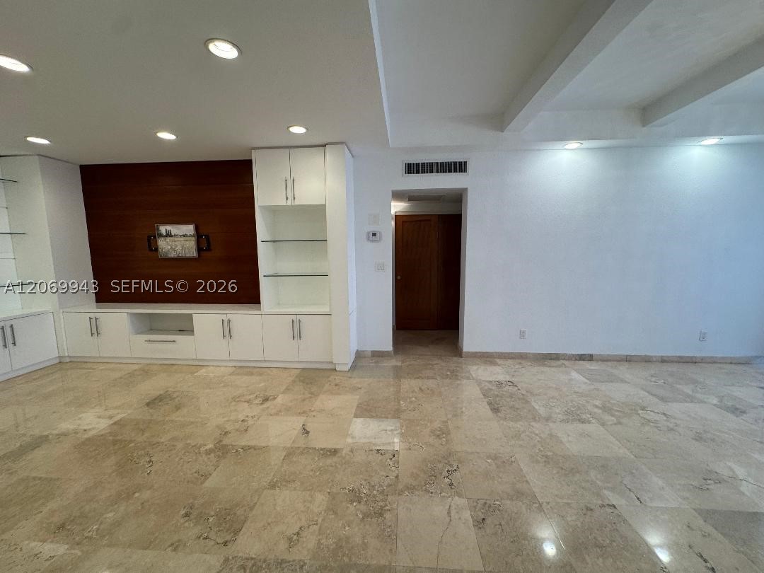 90 Edgewater Dr #PH15 Coral Gables, FL 33133