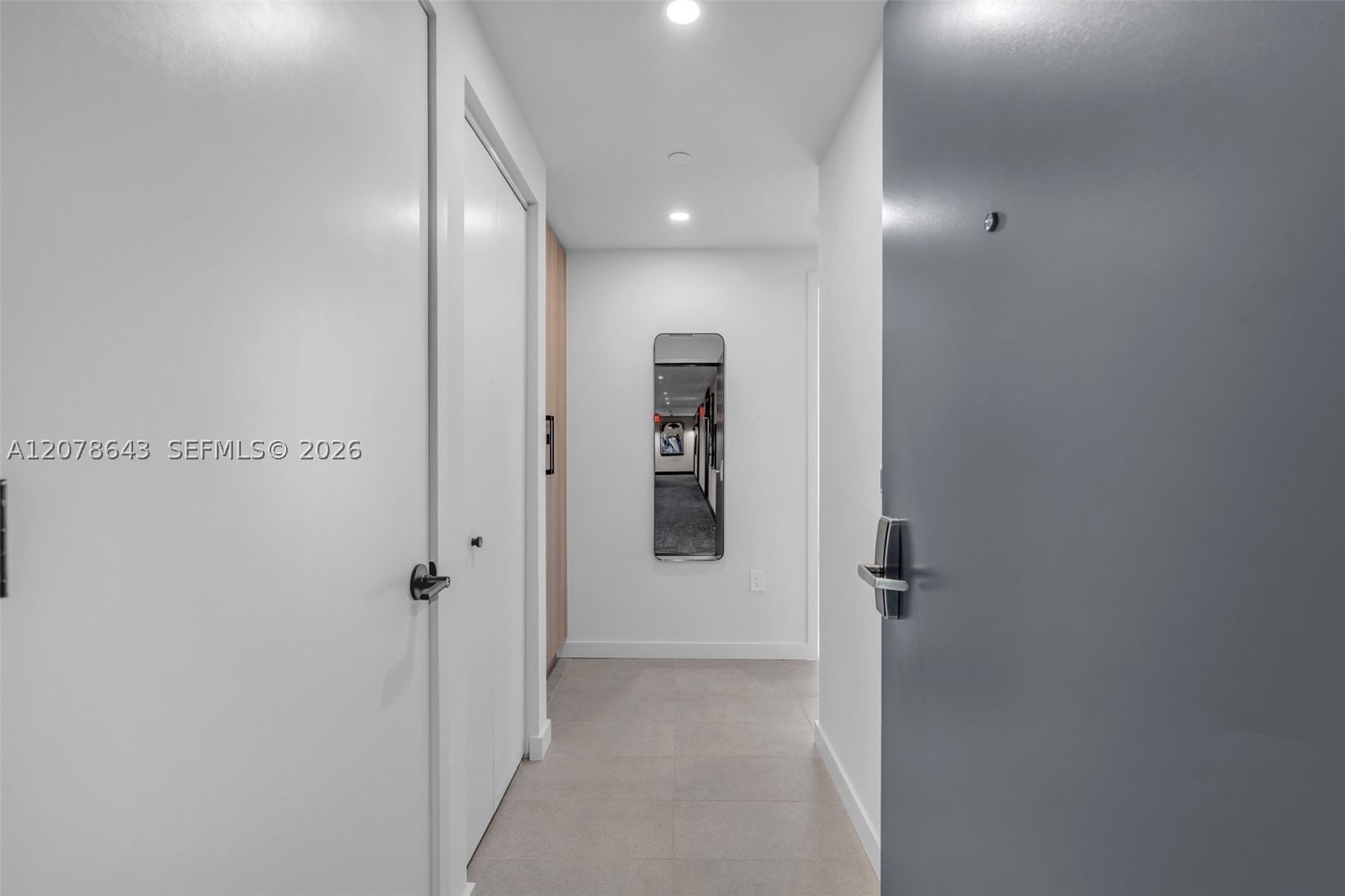 121 NE 5th St #2708 Miami, FL 33132