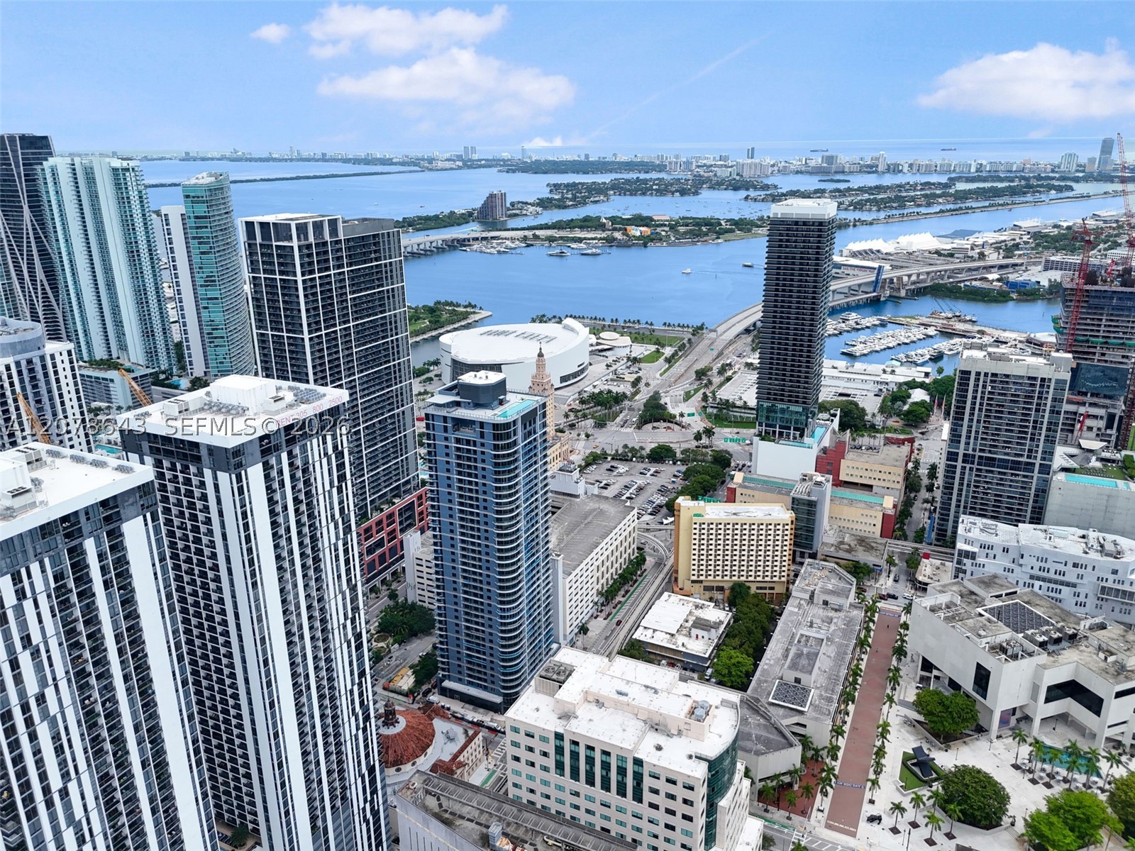 121 NE 5th St #2708 Miami, FL 33132
